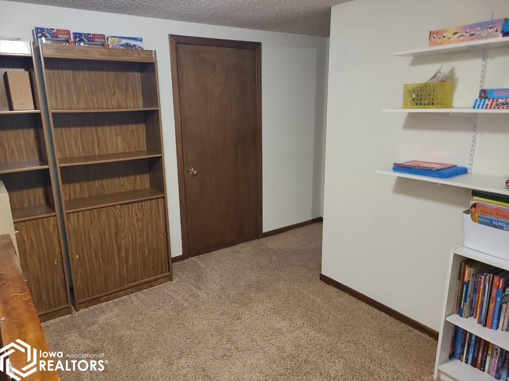 617 Southview Drive, Rockwell, Iowa image 22