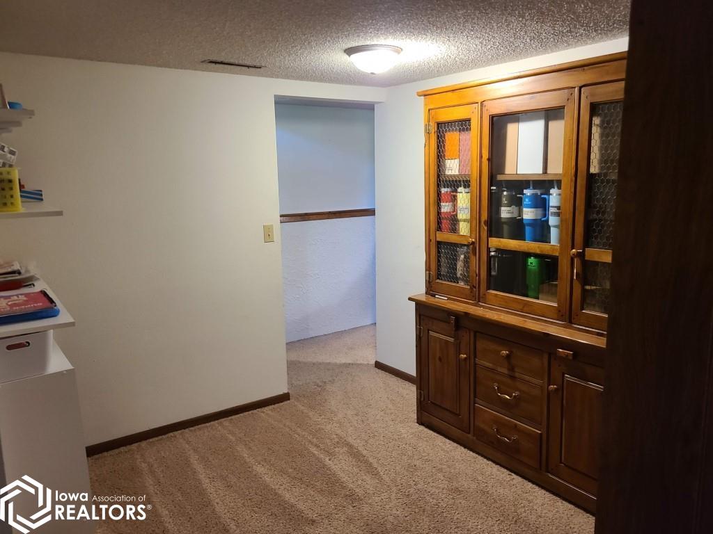 617 Southview Drive, Rockwell, Iowa image 23