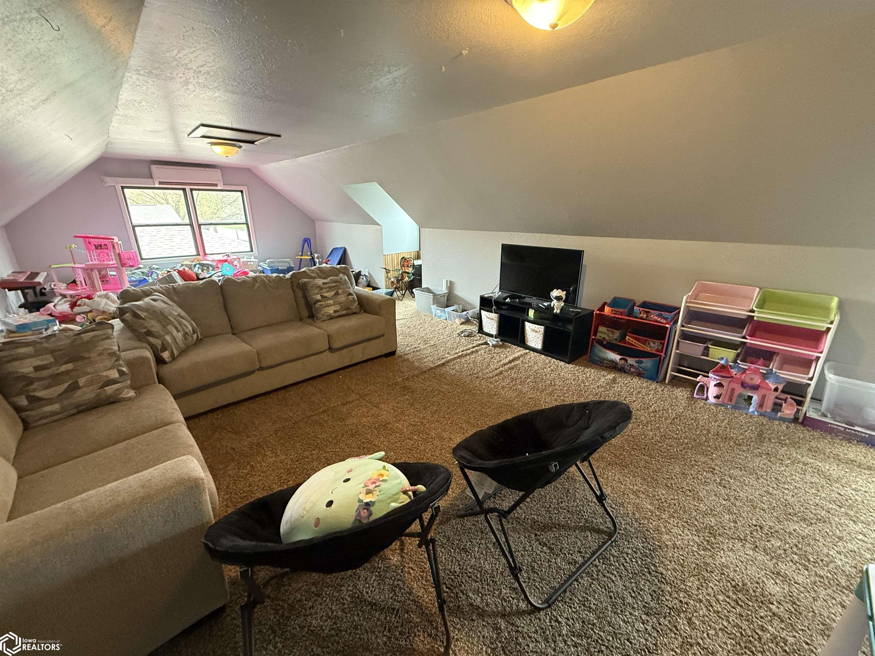 400 S 9th Street, Clear Lake, Iowa image 16