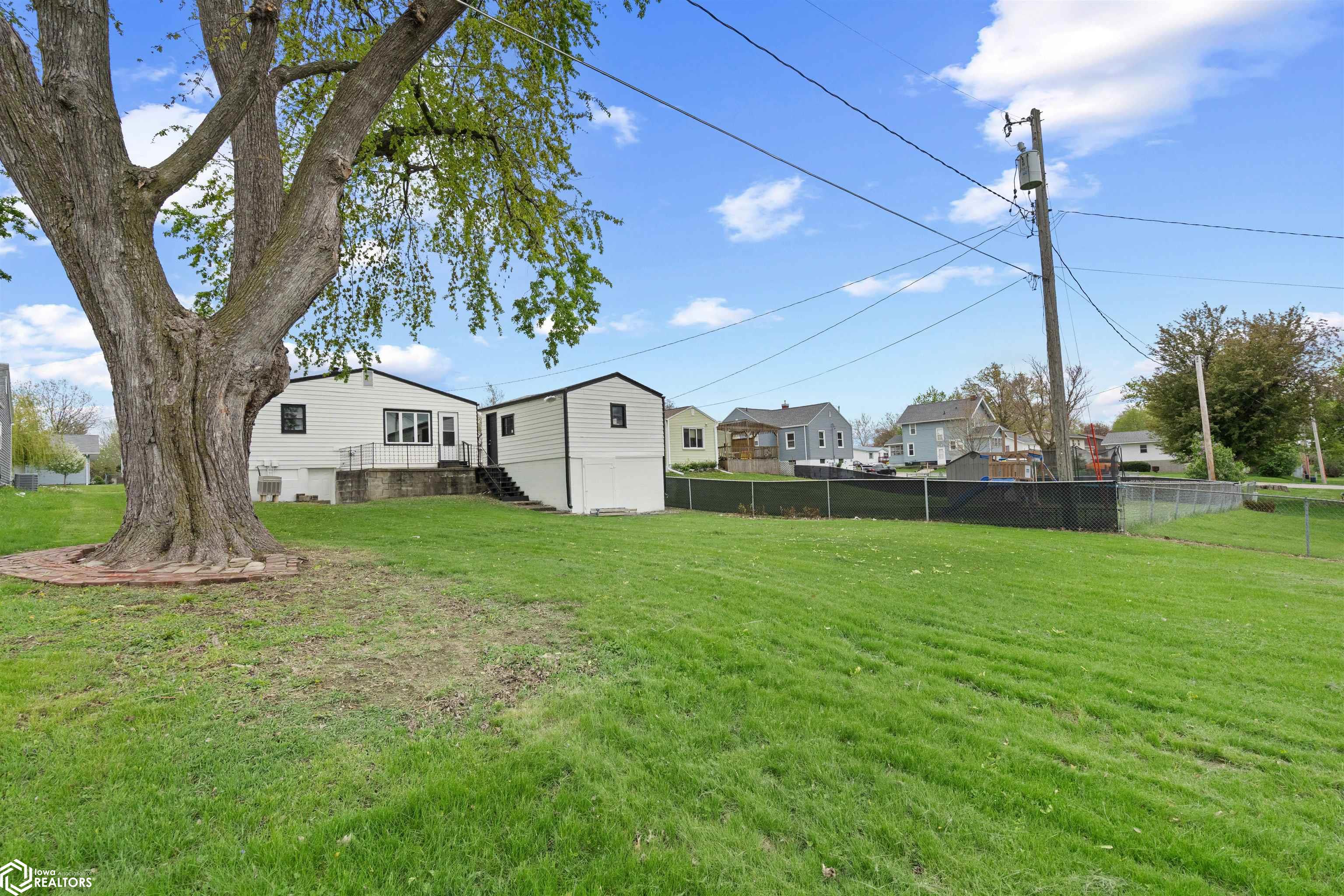 1109 S 1st Street, Marshalltown, Iowa image 22