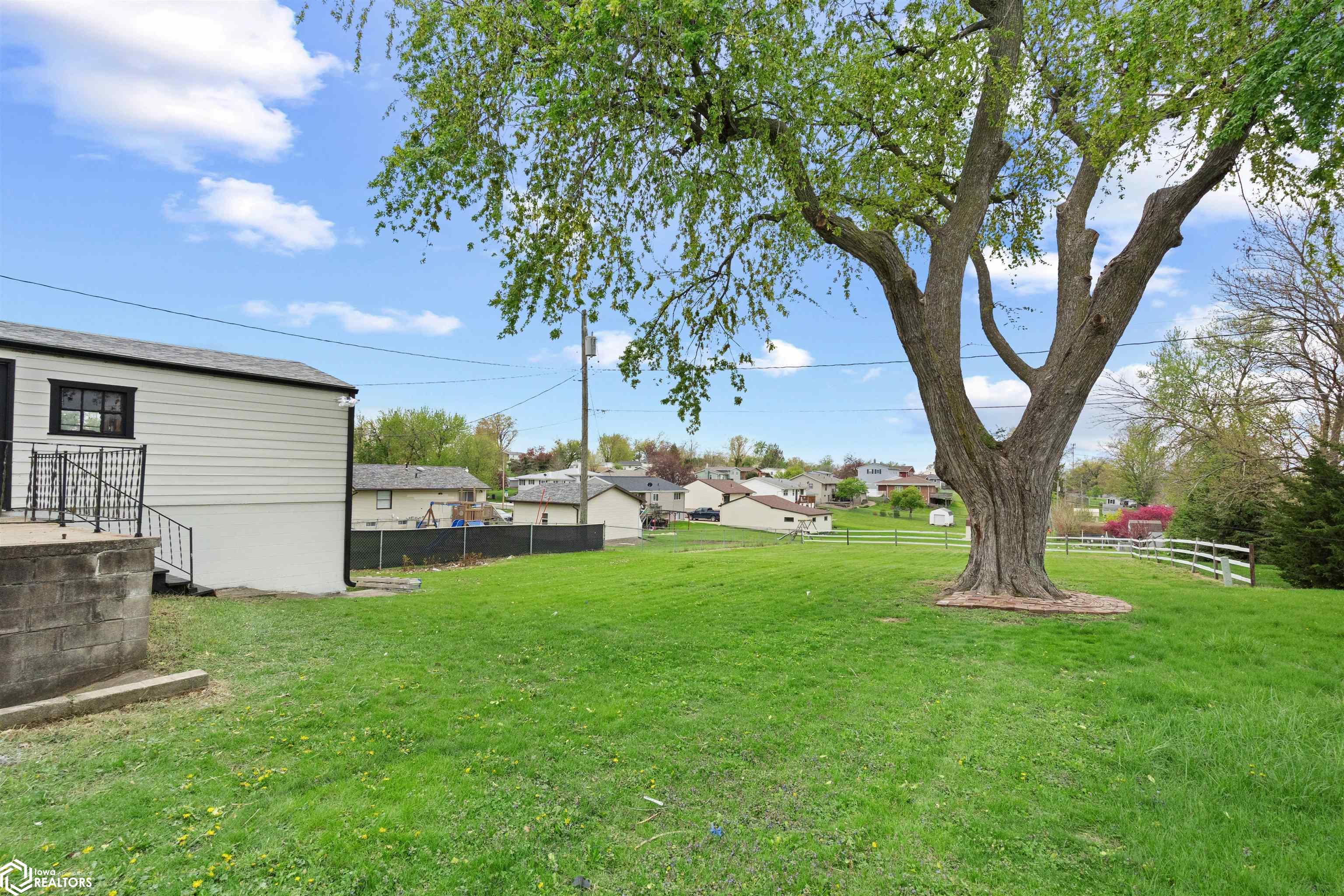 1109 S 1st Street, Marshalltown, Iowa image 23
