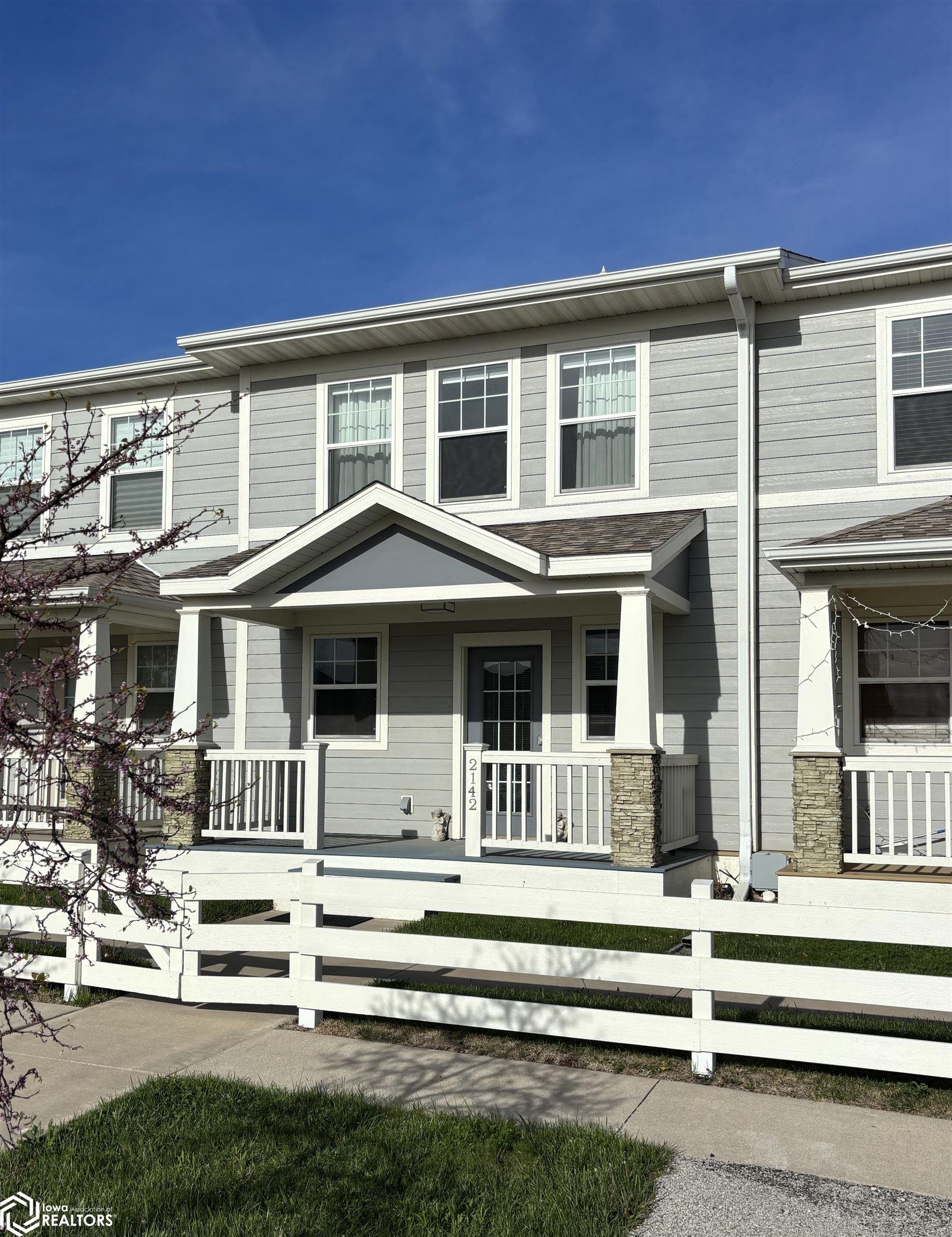 2142 Sapphire Lane, Fairfield, Iowa image 2
