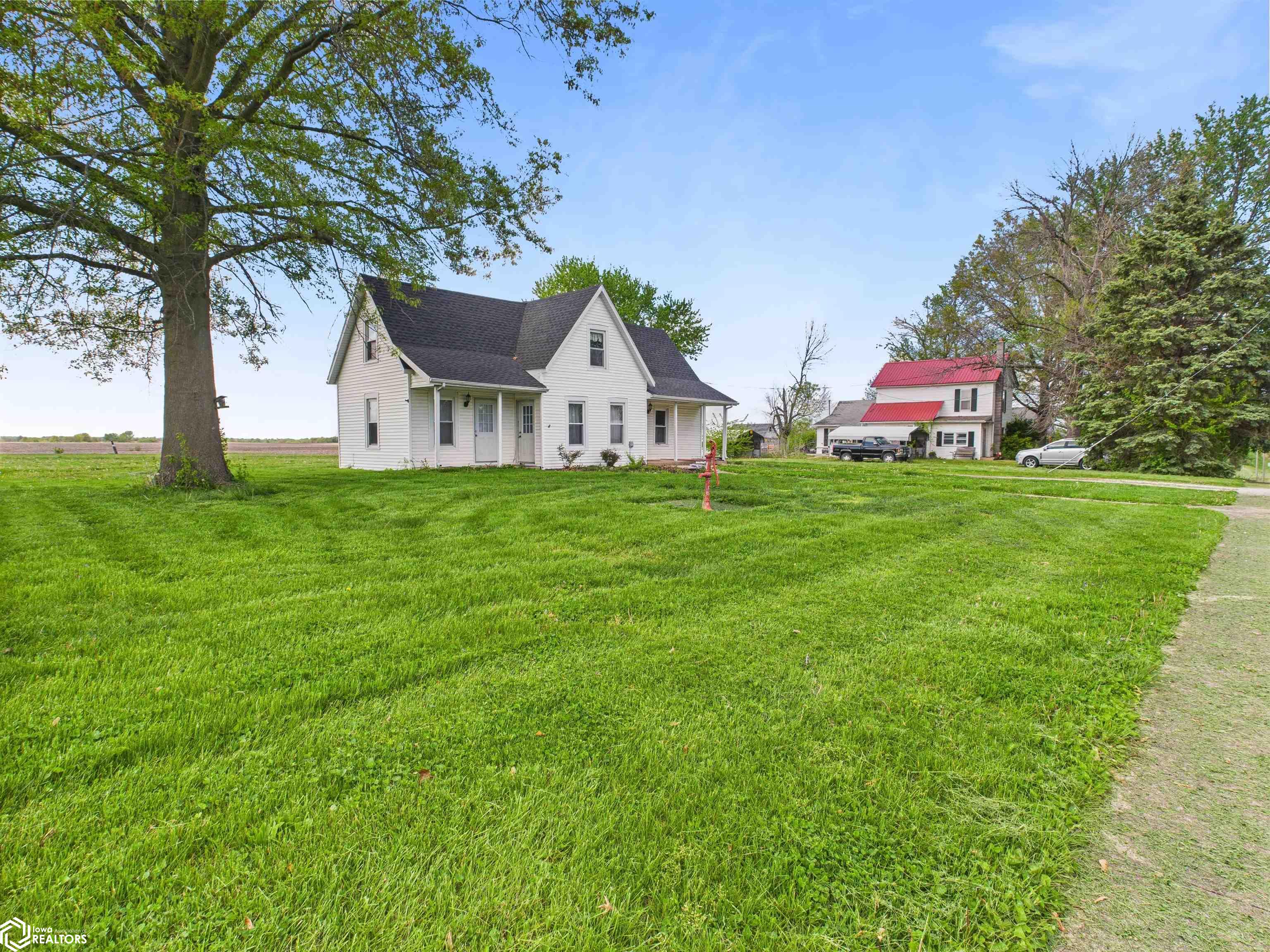 23 N Main Street, Basco, Illinois image 1