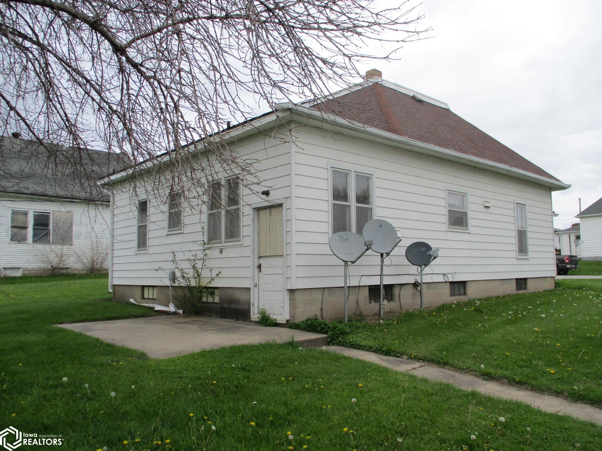 401 Carter Street, Clutier, Iowa image 2