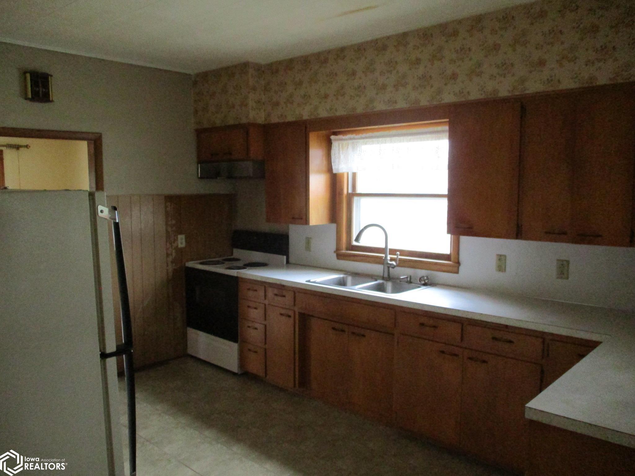 401 Carter Street, Clutier, Iowa image 4
