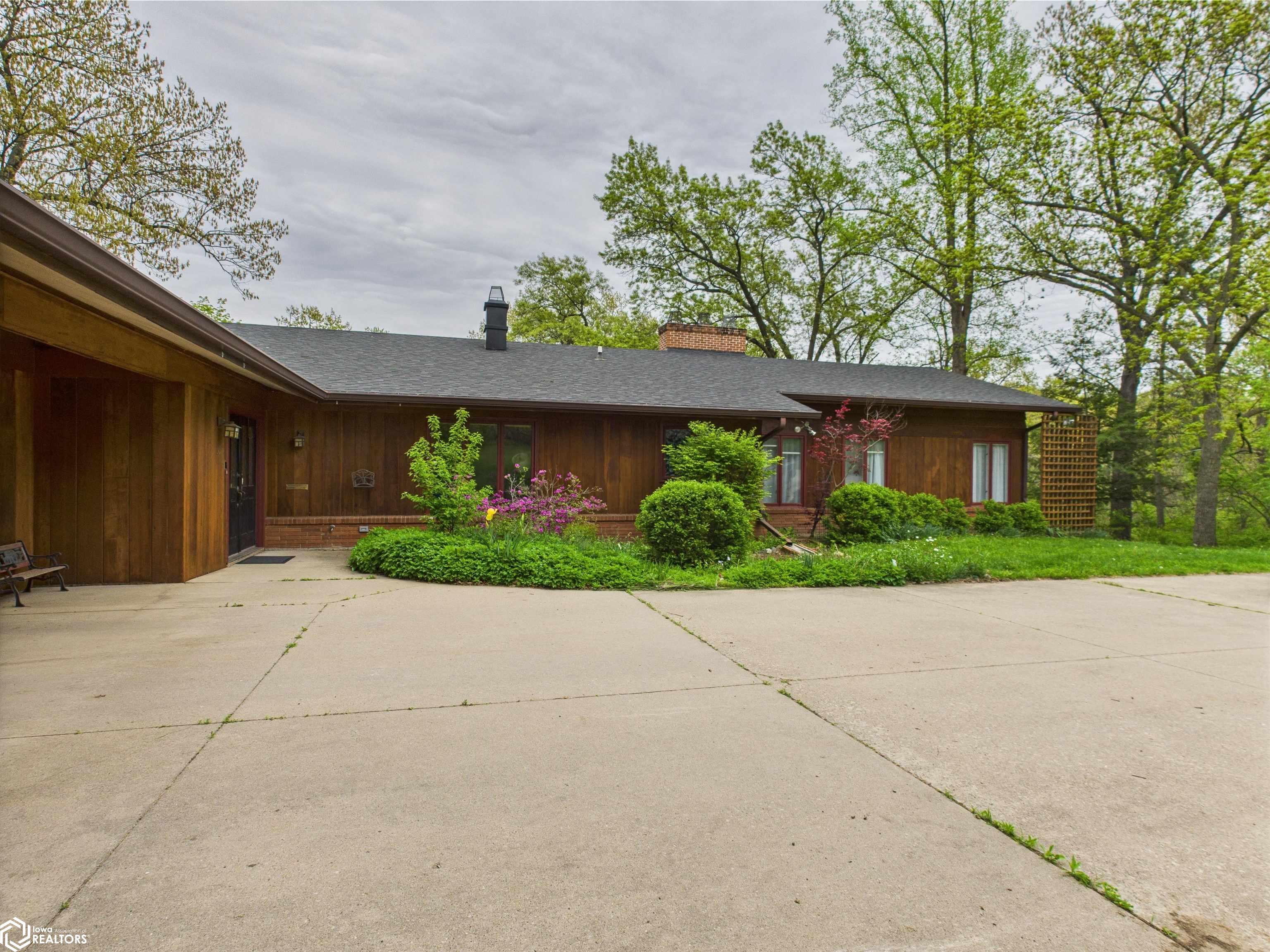 33 Birchwood Drive, Ottumwa, Iowa image 4