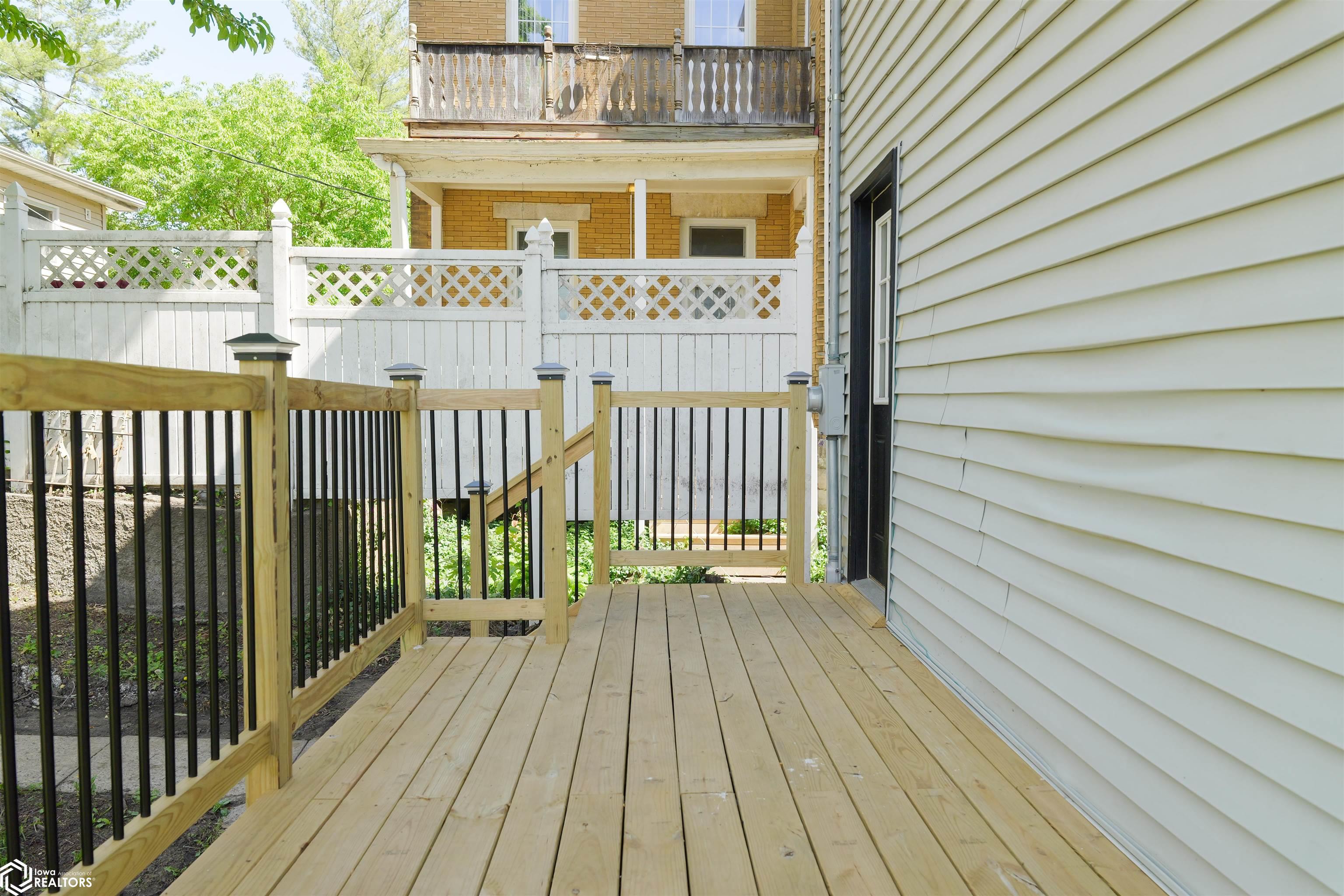 819 N 3rd Street, Burlington, Iowa image 44