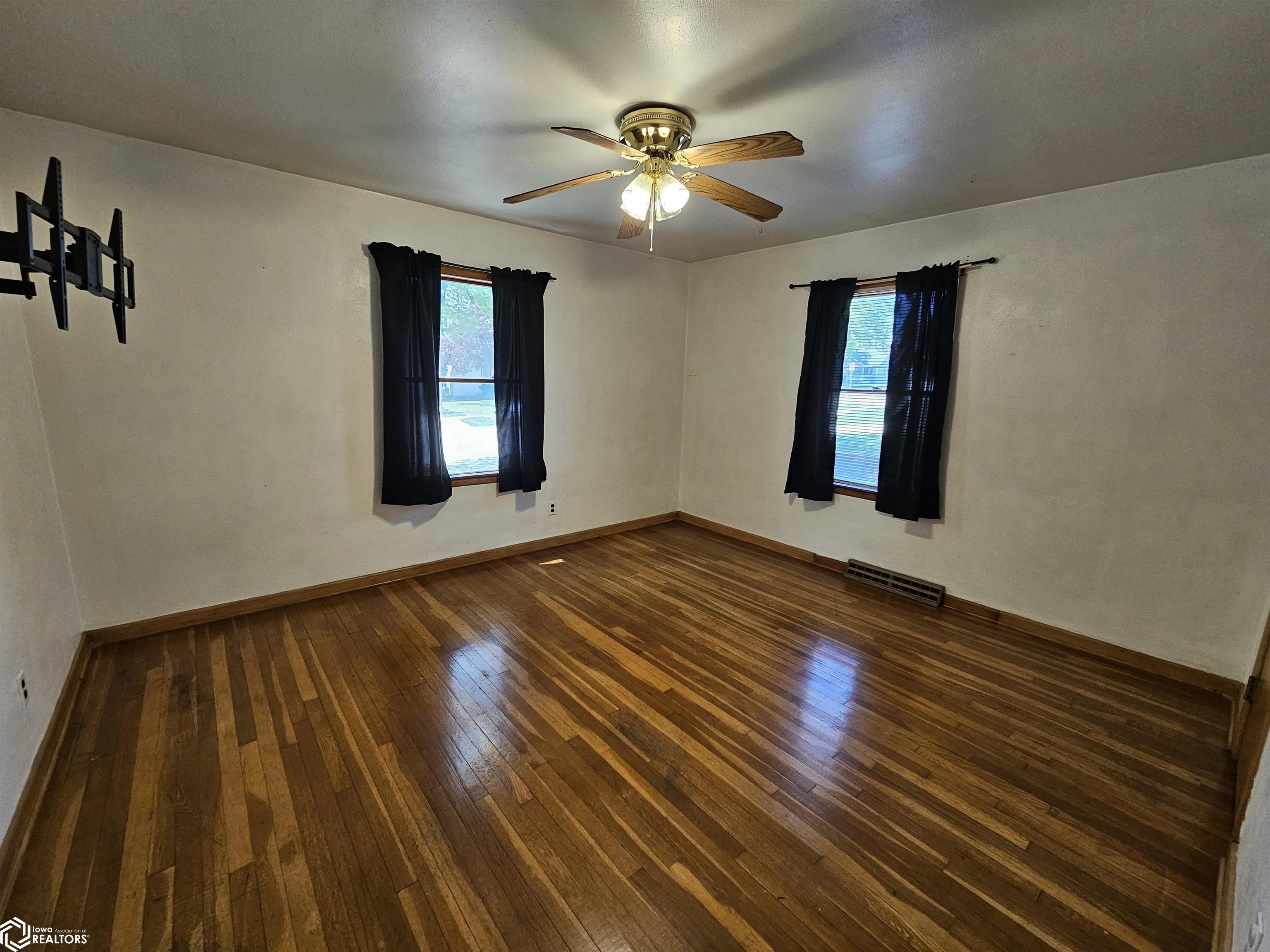 321 S Walnut Street, Carroll, Iowa image 12