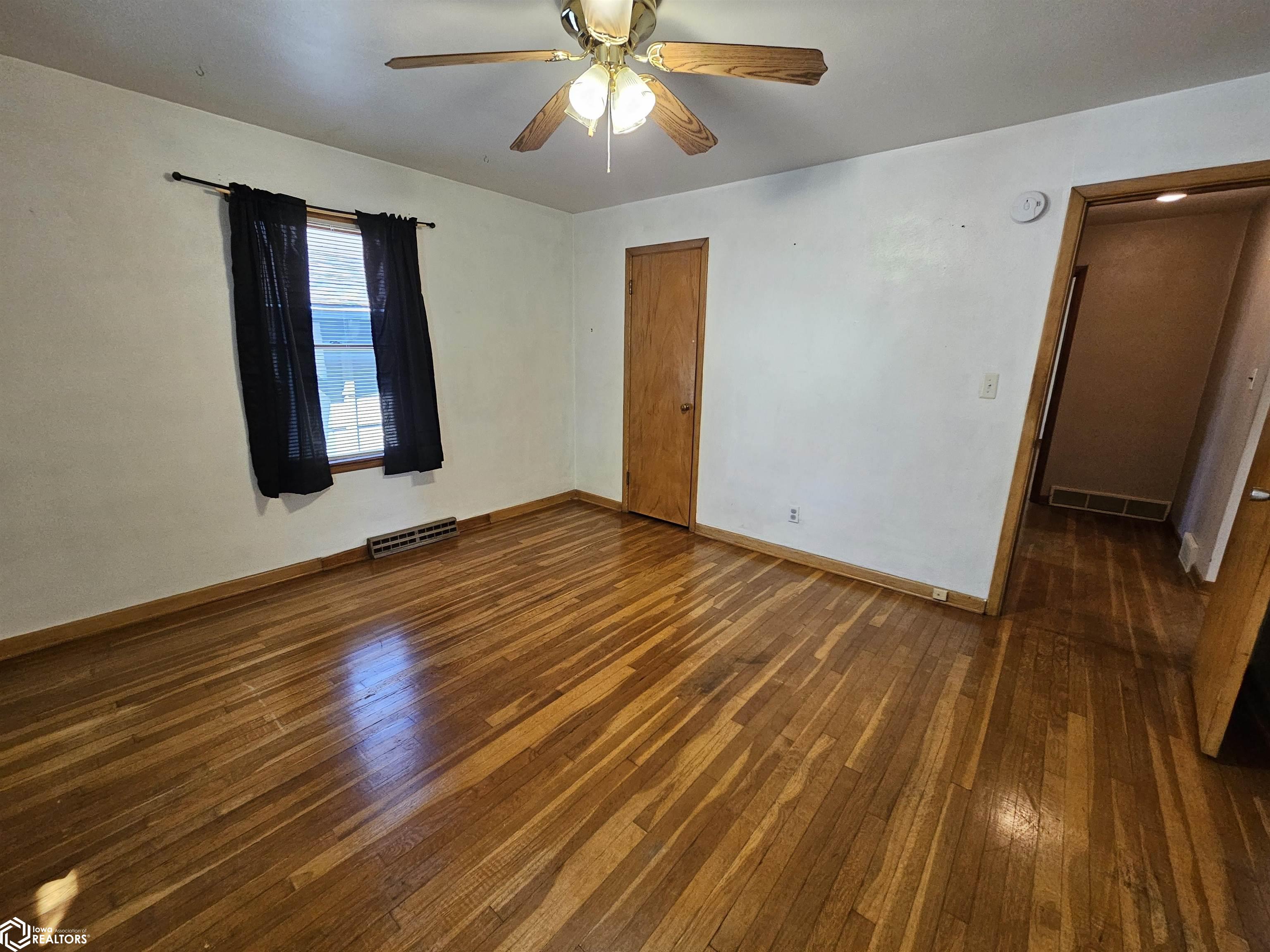 321 S Walnut Street, Carroll, Iowa image 13