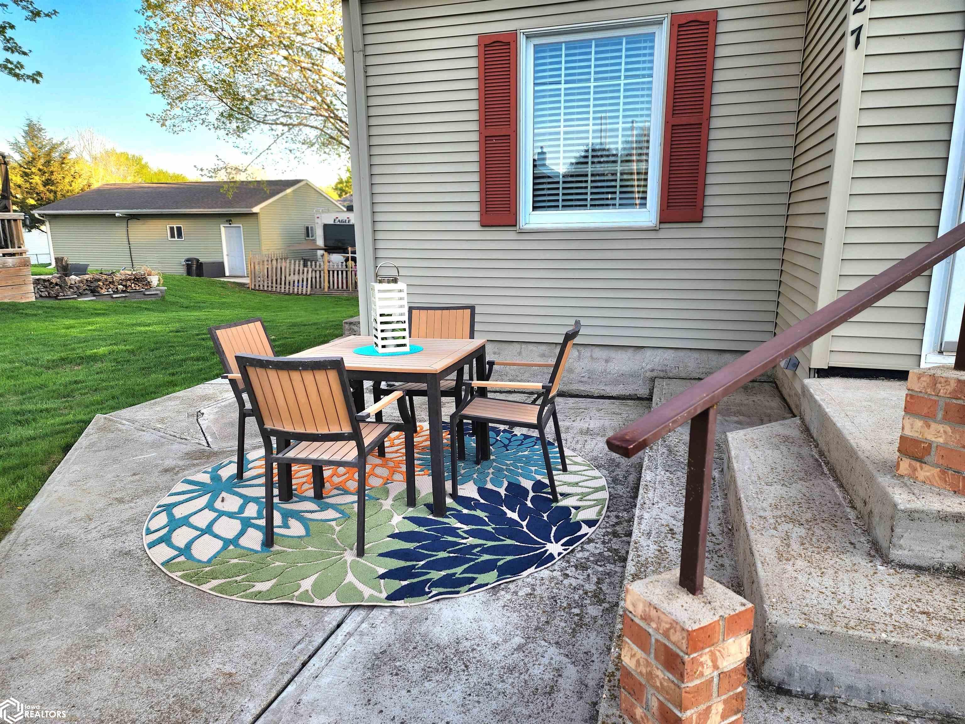 127 28th Street, Mason City, Iowa image 3