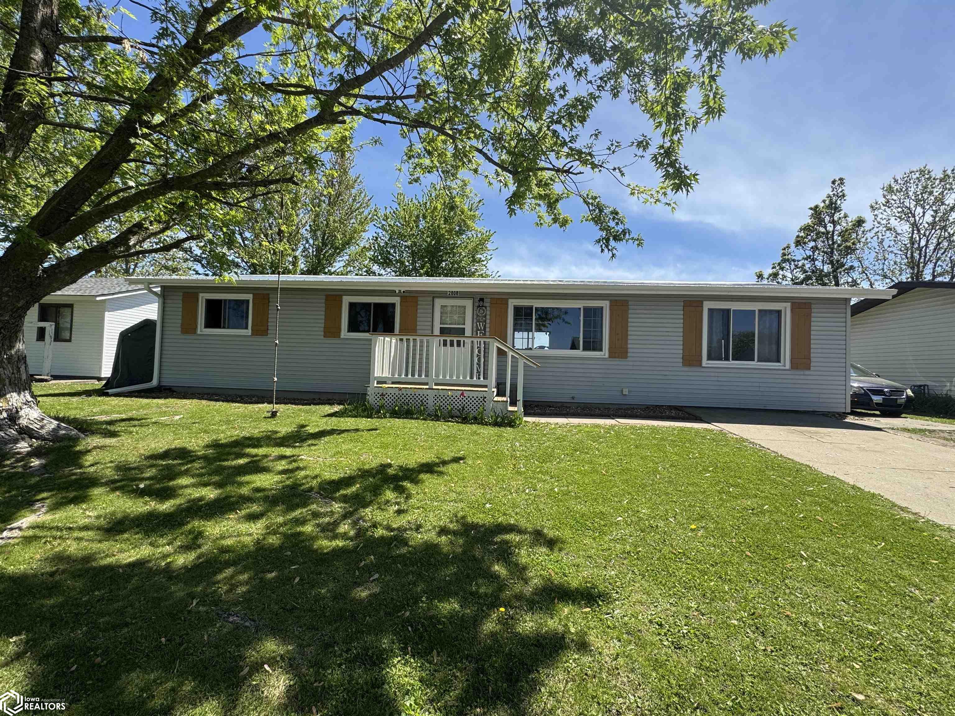 2808 Eastridge Drive, Centerville, Iowa image 1