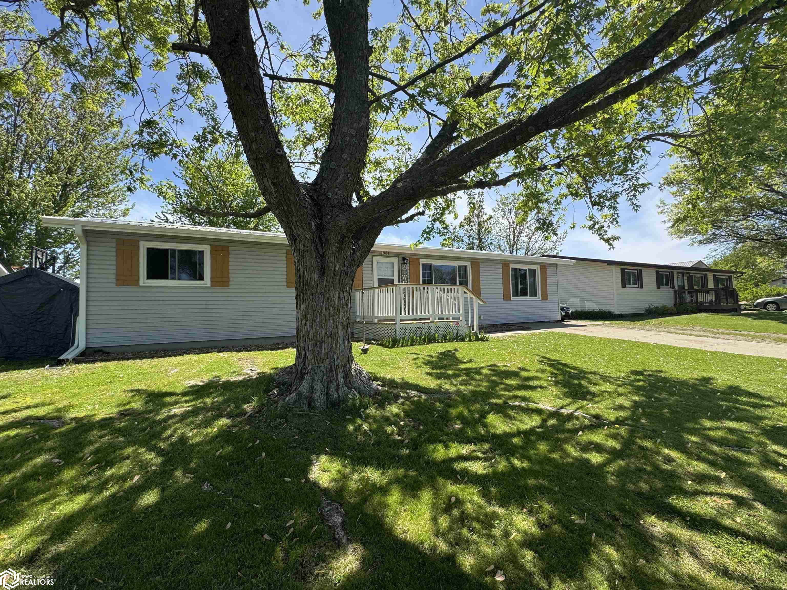2808 Eastridge Drive, Centerville, Iowa image 12