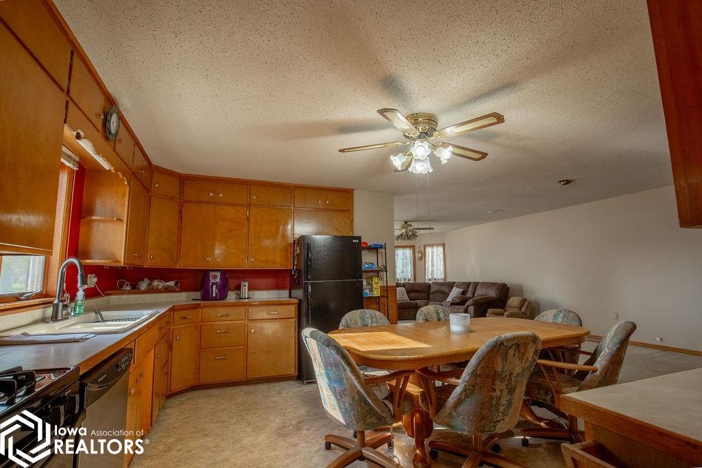301 Read Street, Wesley, Iowa image 4