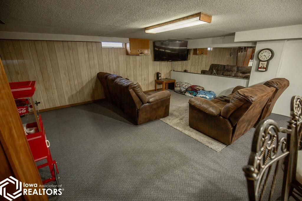 301 Read Street, Wesley, Iowa image 32