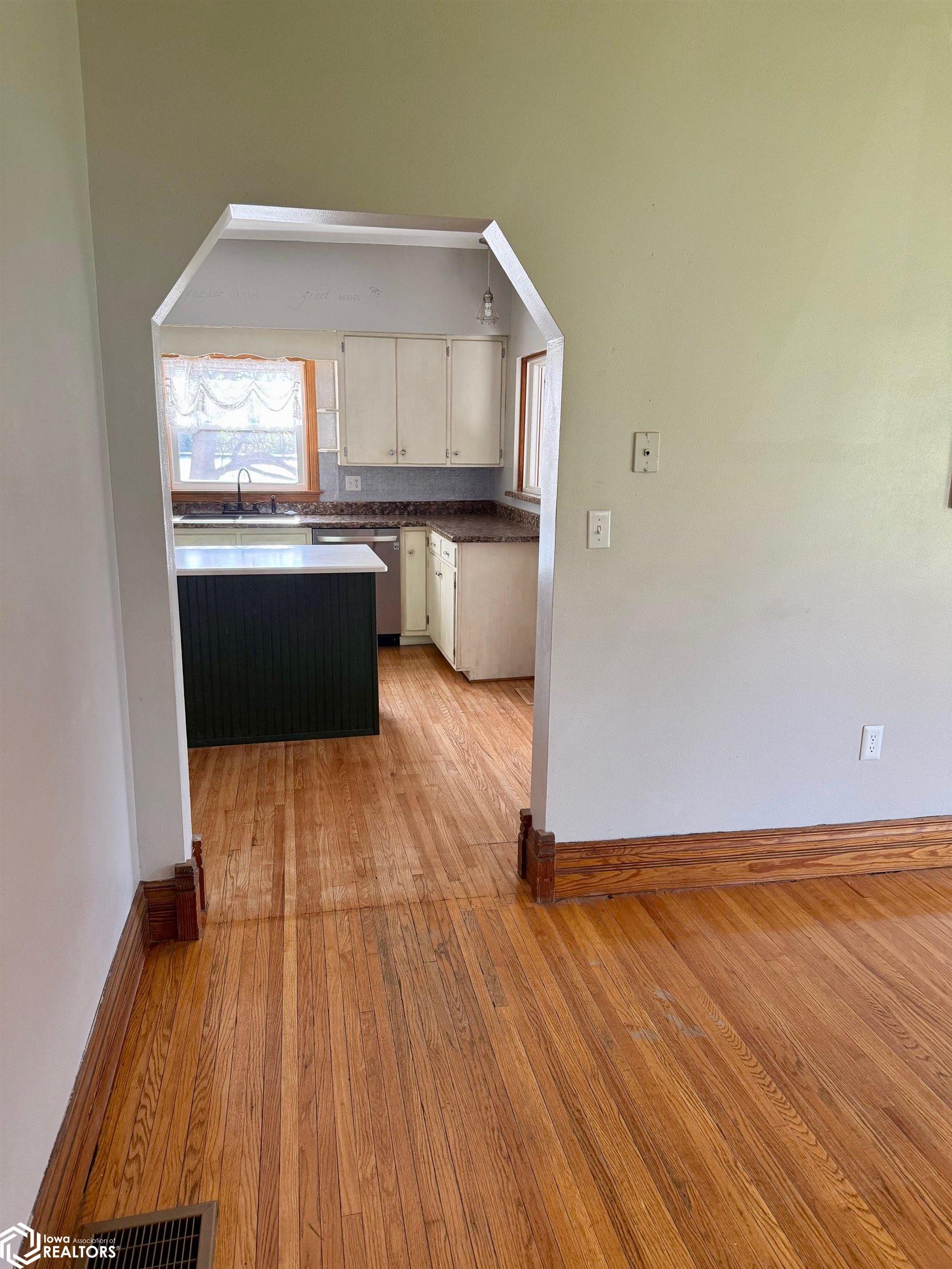 1402 Chestnut Street, Atlantic, Iowa image 27