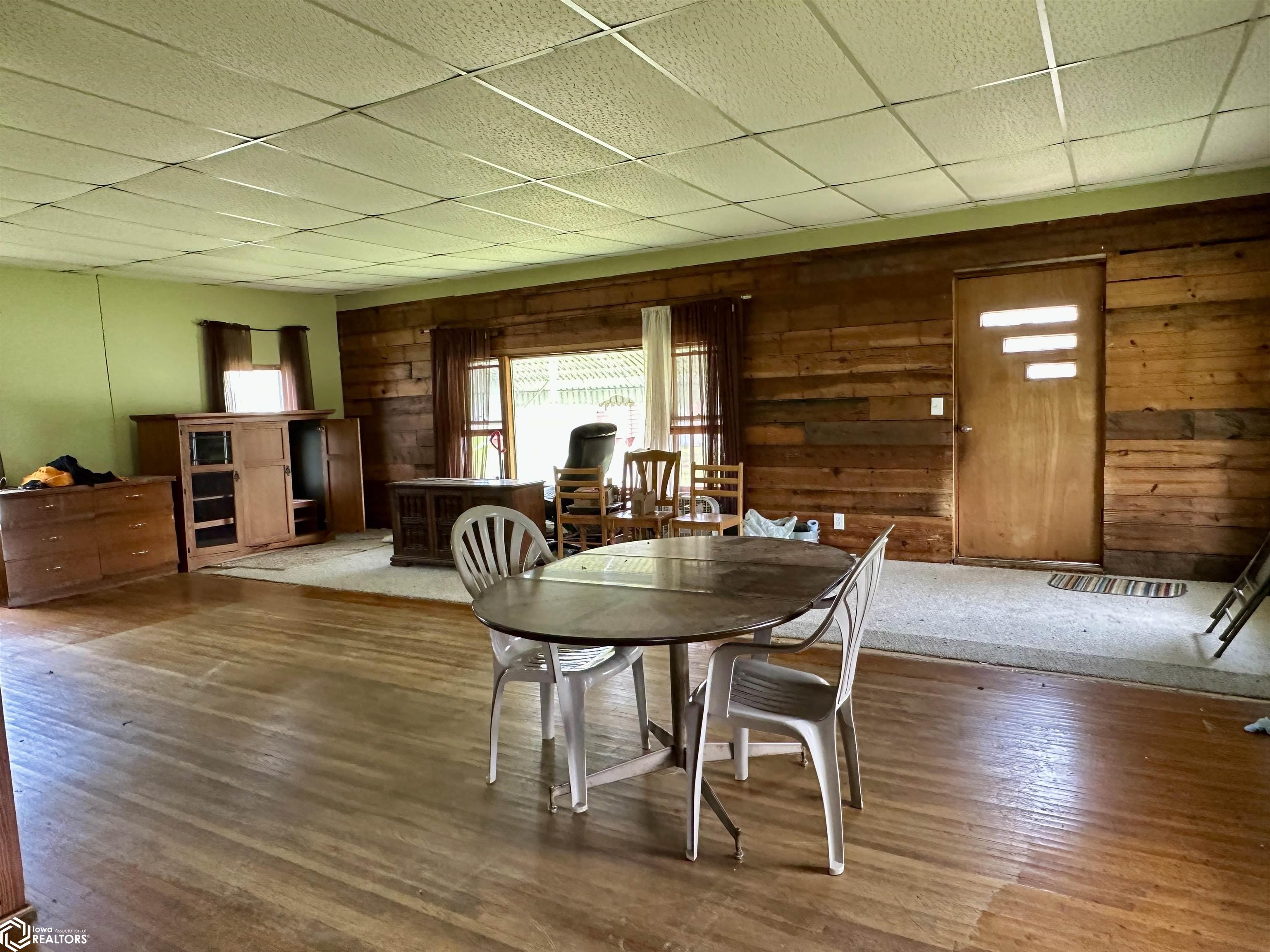 107 S Ohio Ave., Abingdon, Illinois image 6