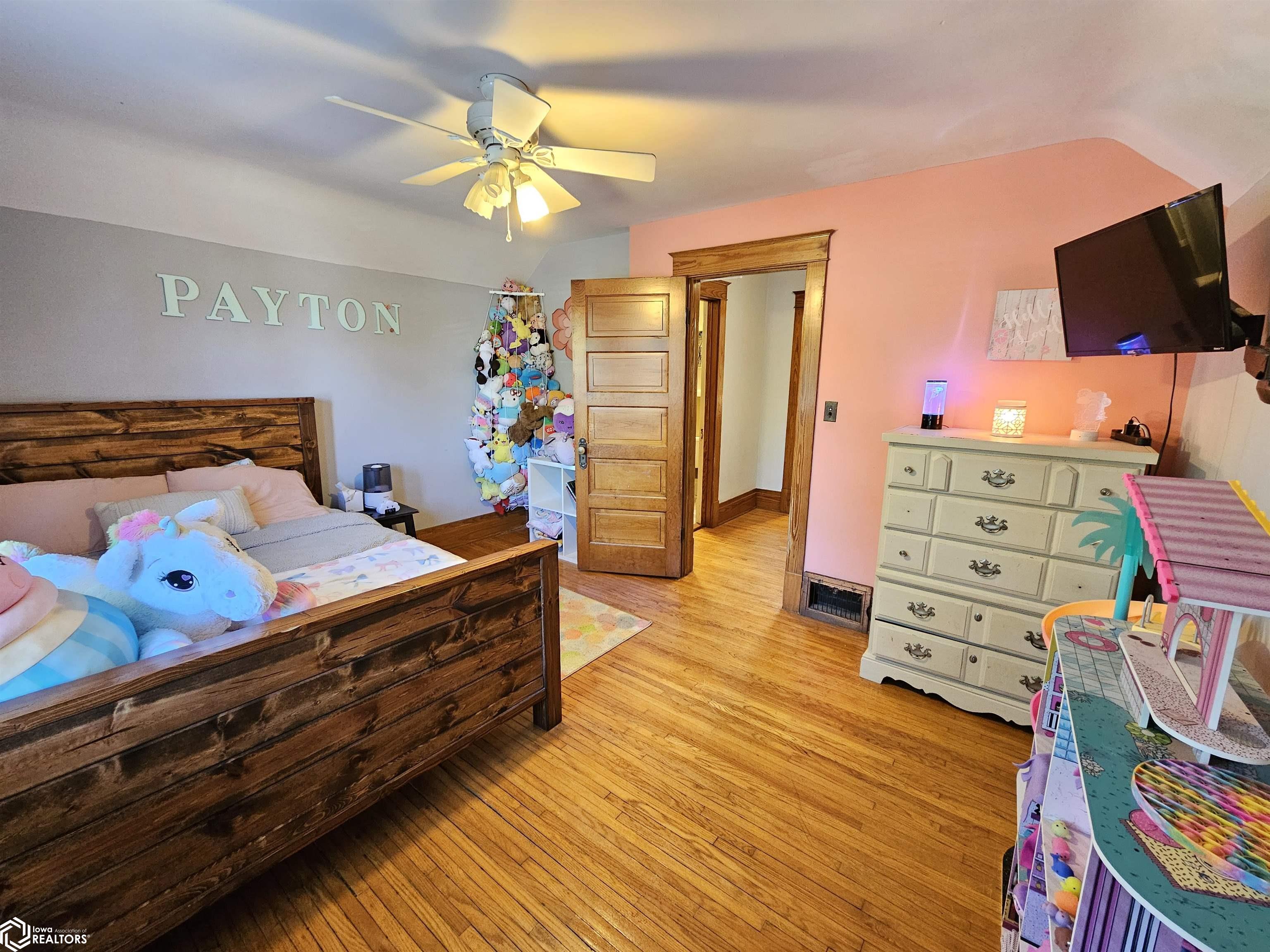 1201 S Starr Avenue, Burlington, Iowa image 11