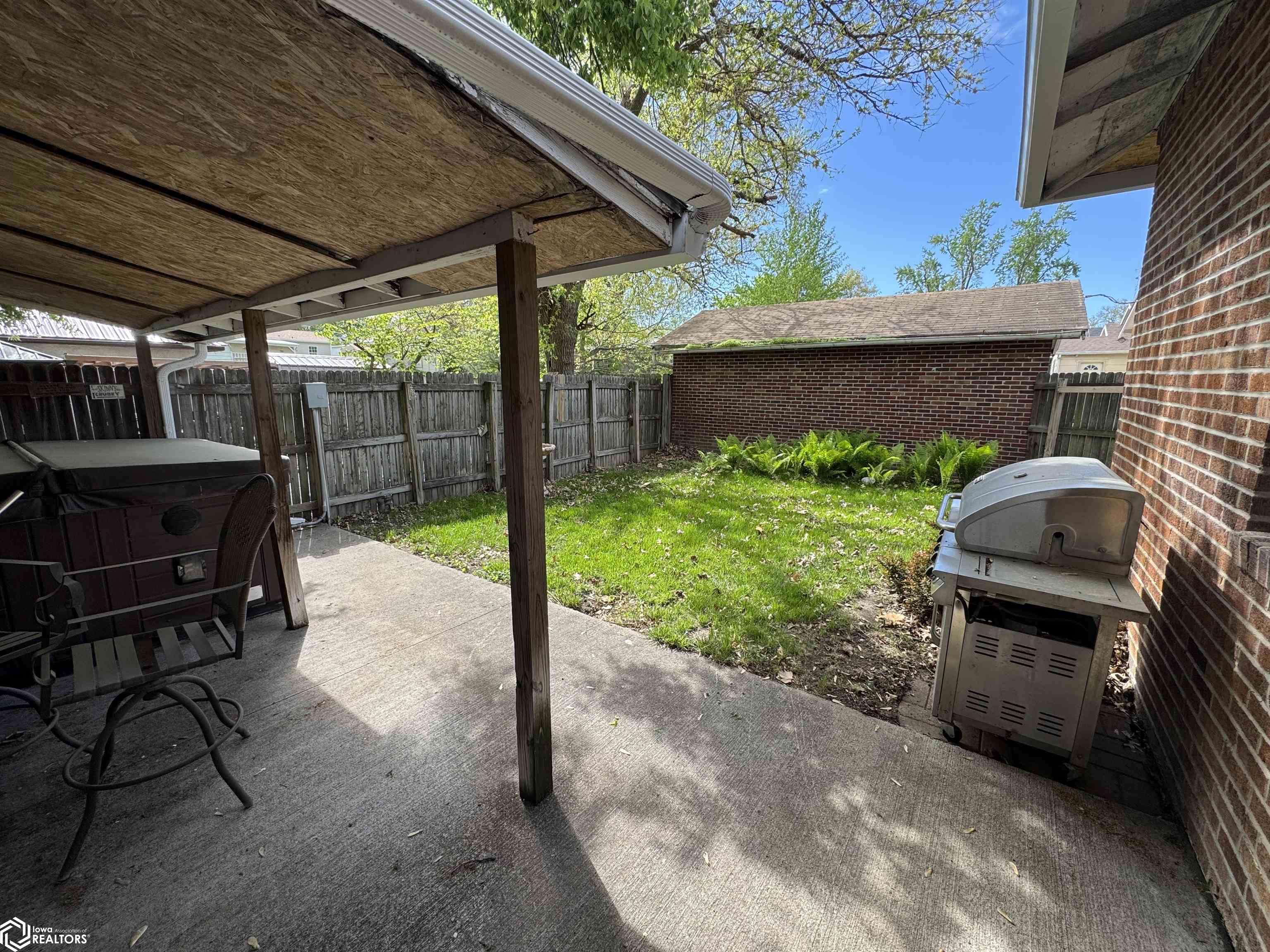 805 S 15th Street, Centerville, Iowa image 3