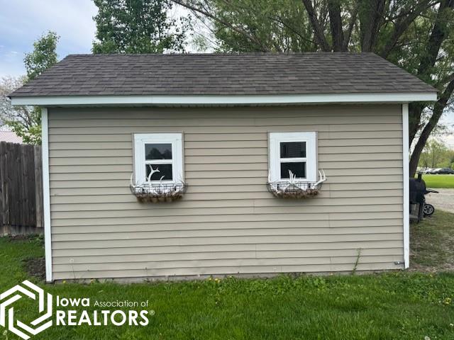 725 N E Street, Albia, Iowa image 23