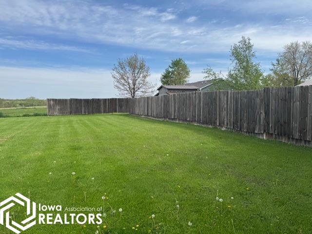 725 N E Street, Albia, Iowa image 24