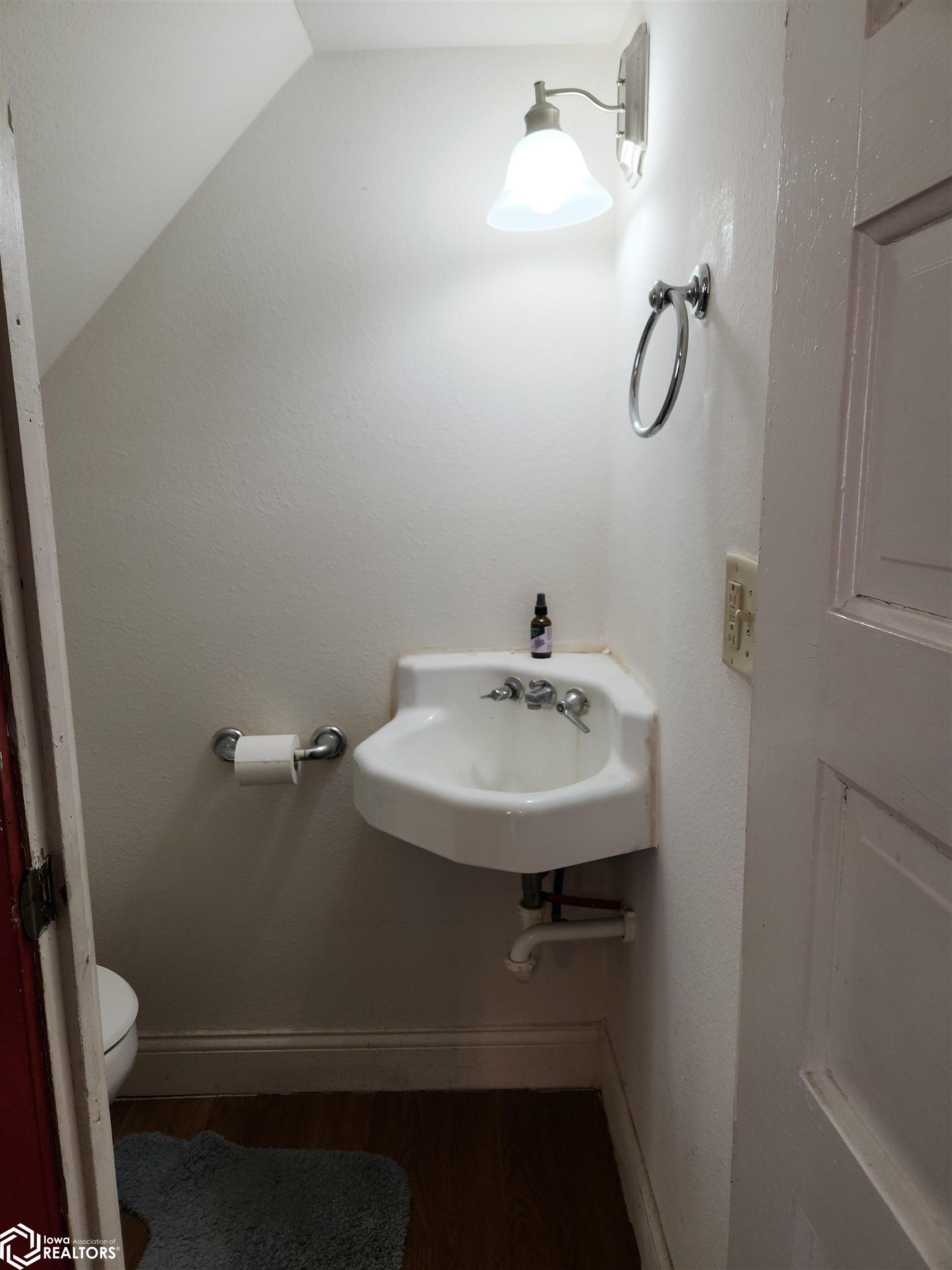 814 Summer Street, Grinnell, Iowa image 16