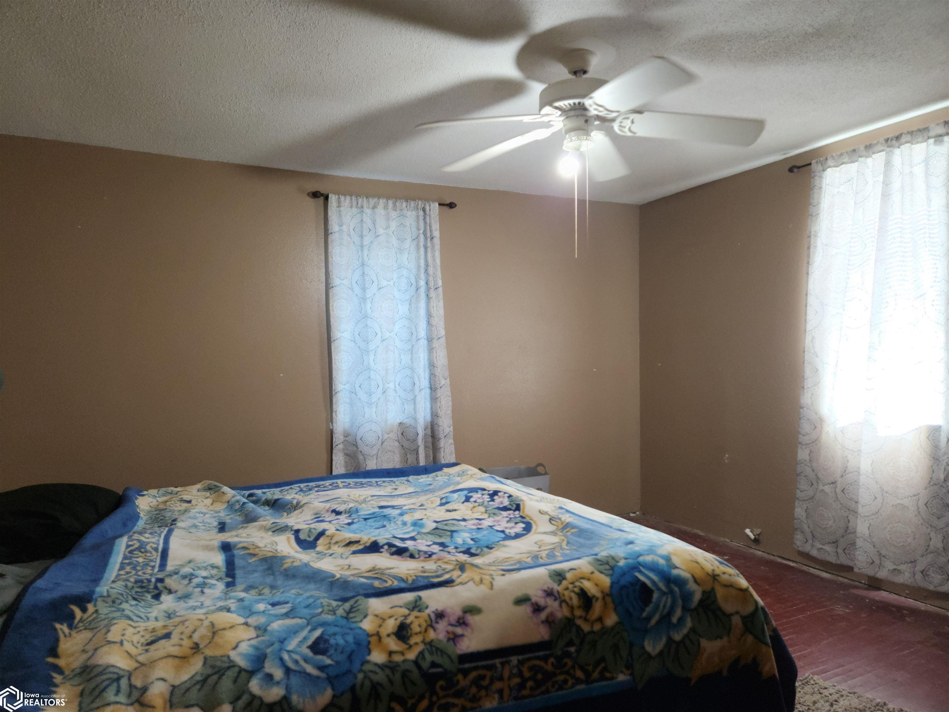 814 Summer Street, Grinnell, Iowa image 31