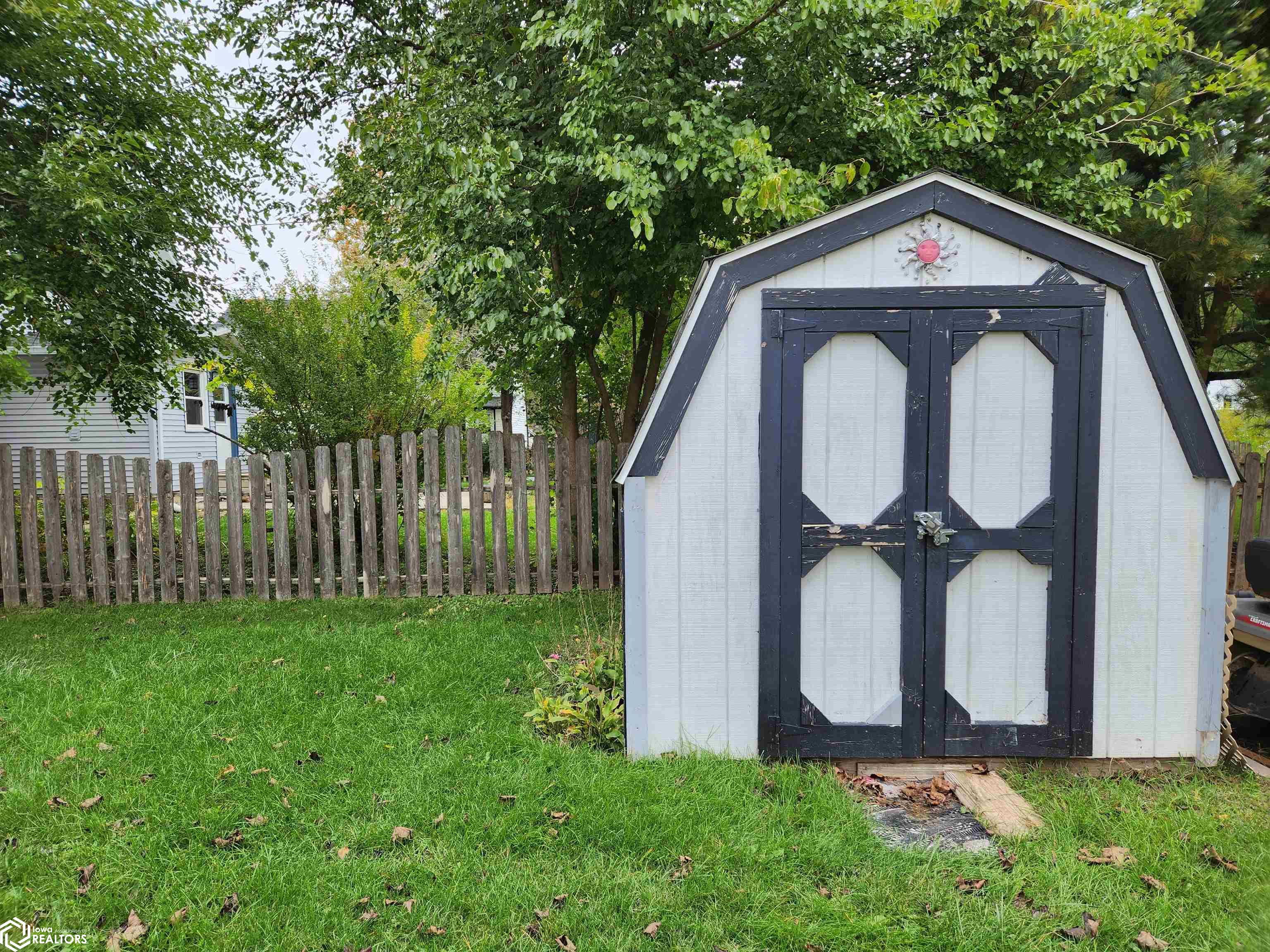 814 Summer Street, Grinnell, Iowa image 10
