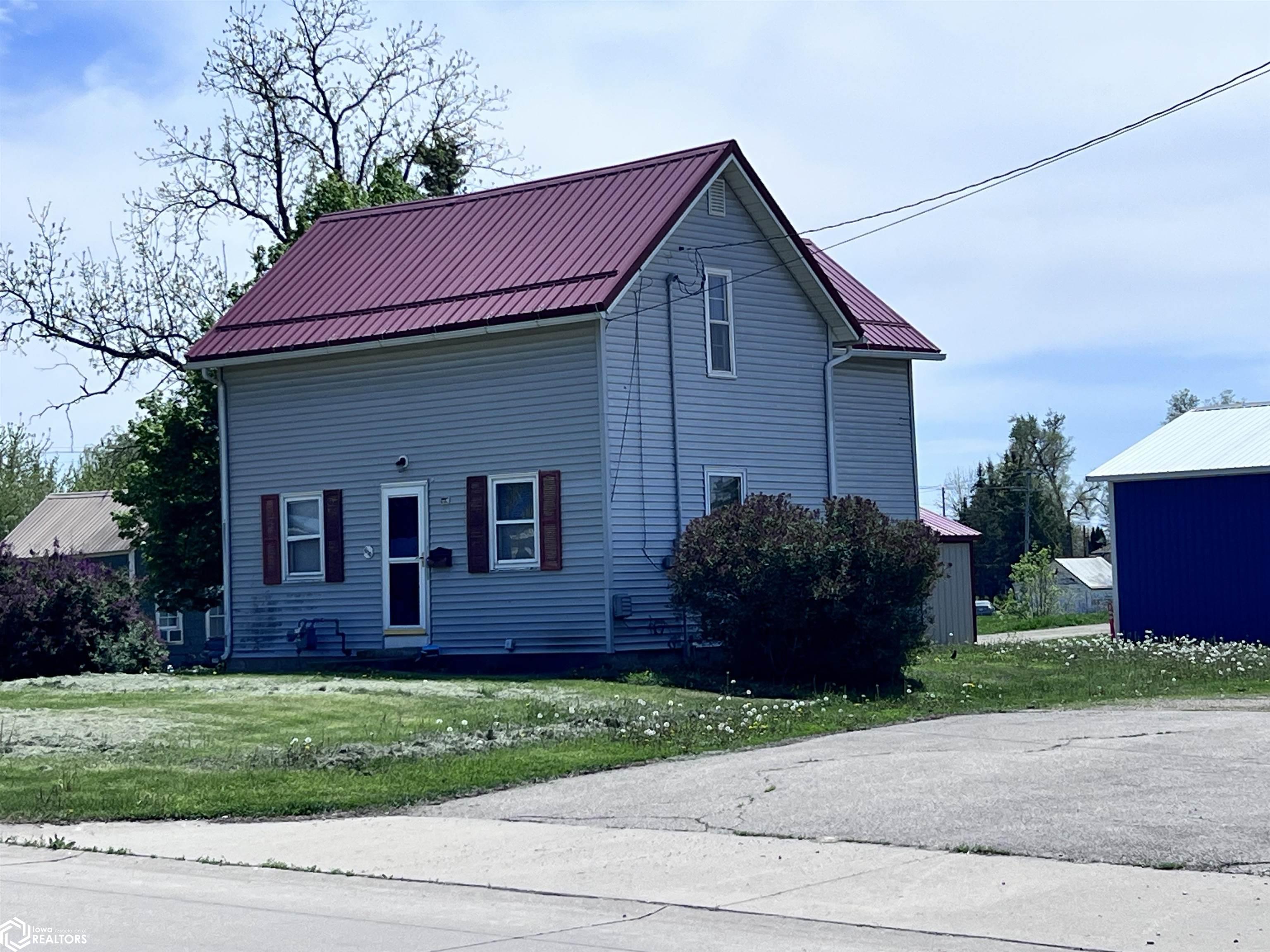 610 E 5th Street, Tama, Iowa image 1