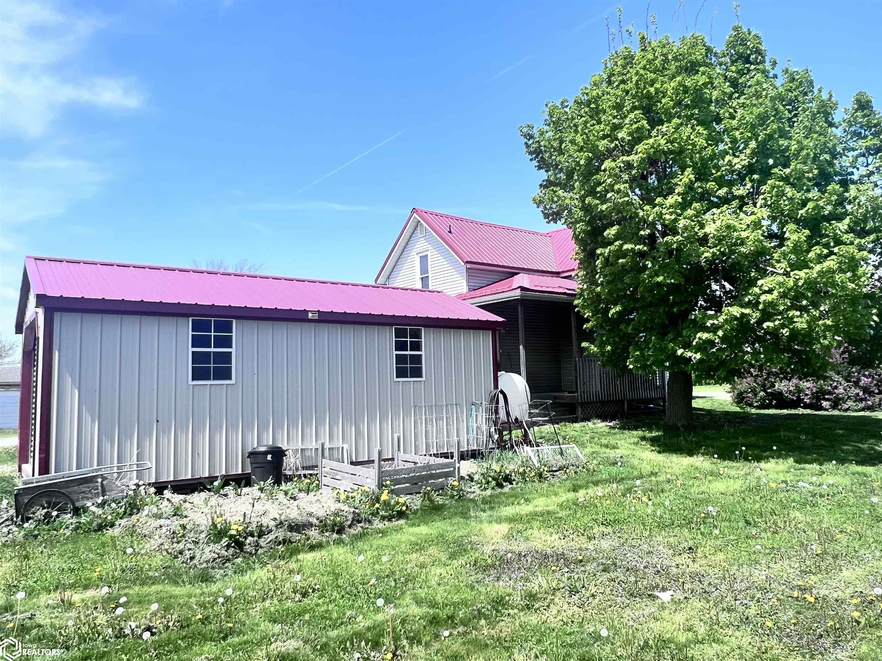 610 E 5th Street, Tama, Iowa image 2