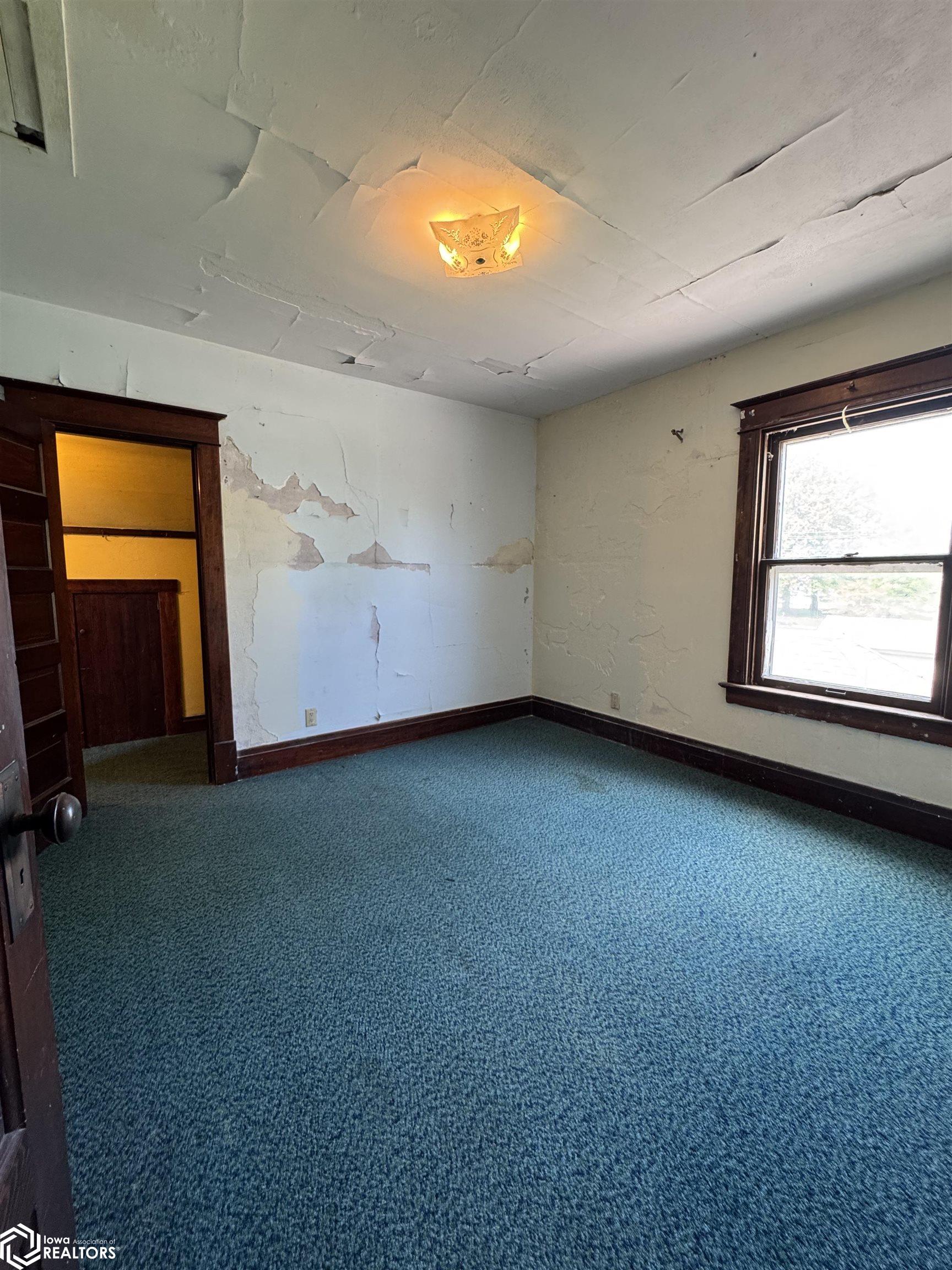 820 Avenue D, West Point, Iowa image 16