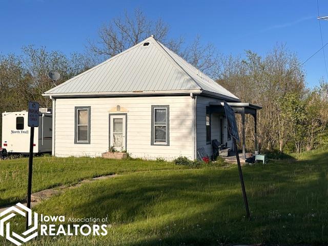 107 W 6th Street, Hedrick, Iowa image 2