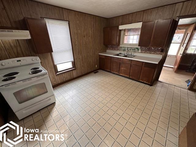1130 Hammond Avenue, Ottumwa, Iowa image 8