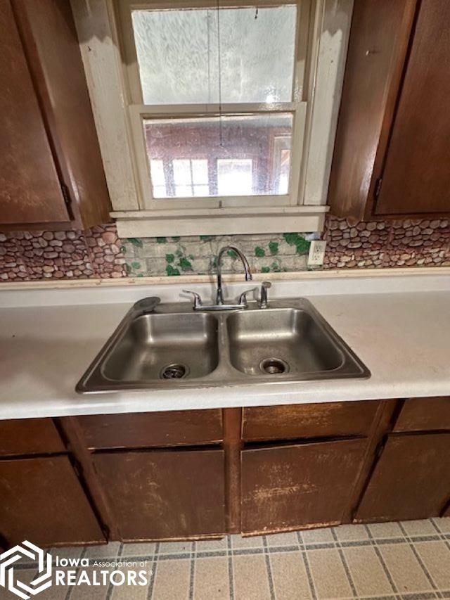 1130 Hammond Avenue, Ottumwa, Iowa image 10