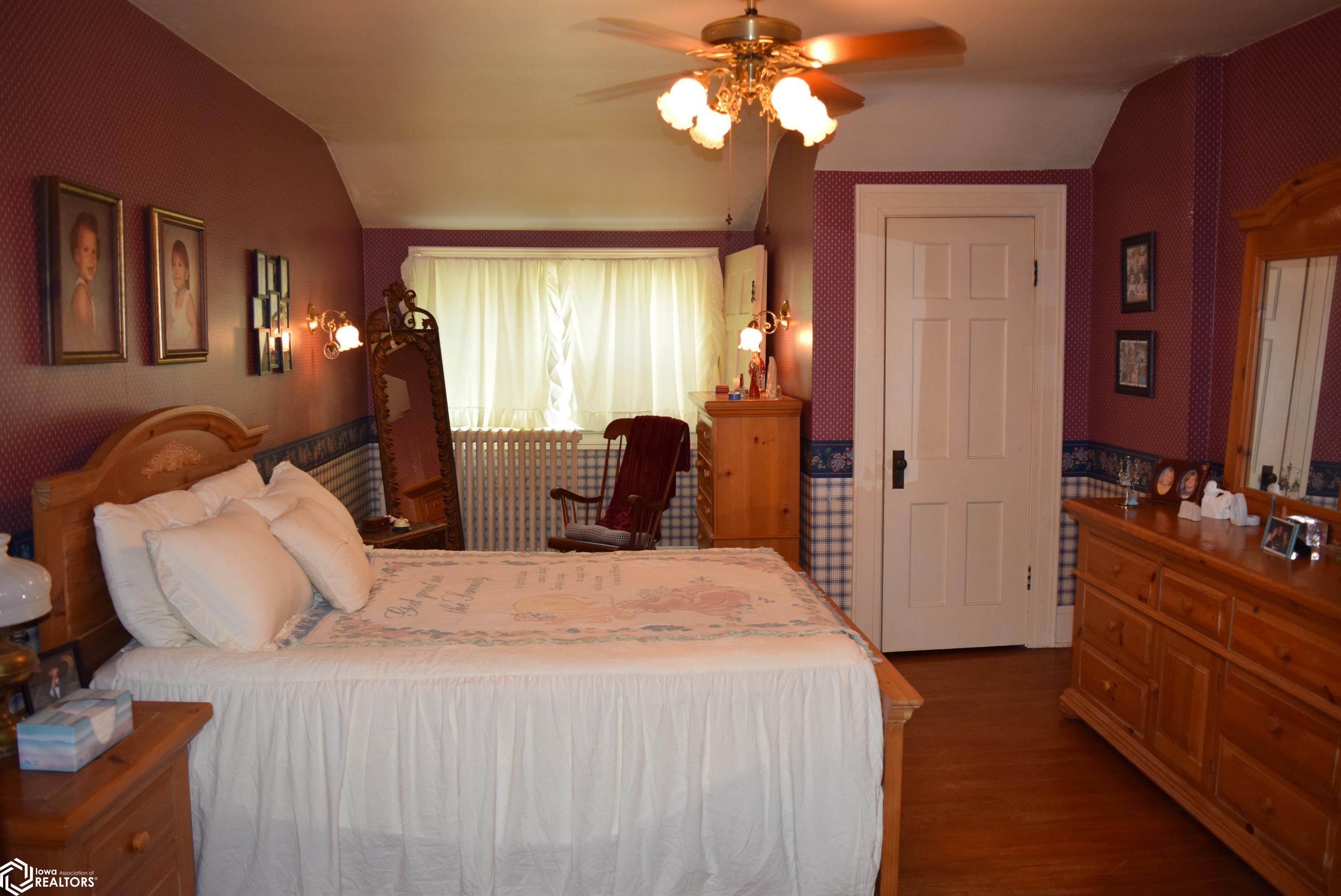 426 Avenue F, Fort Madison, Iowa image 23