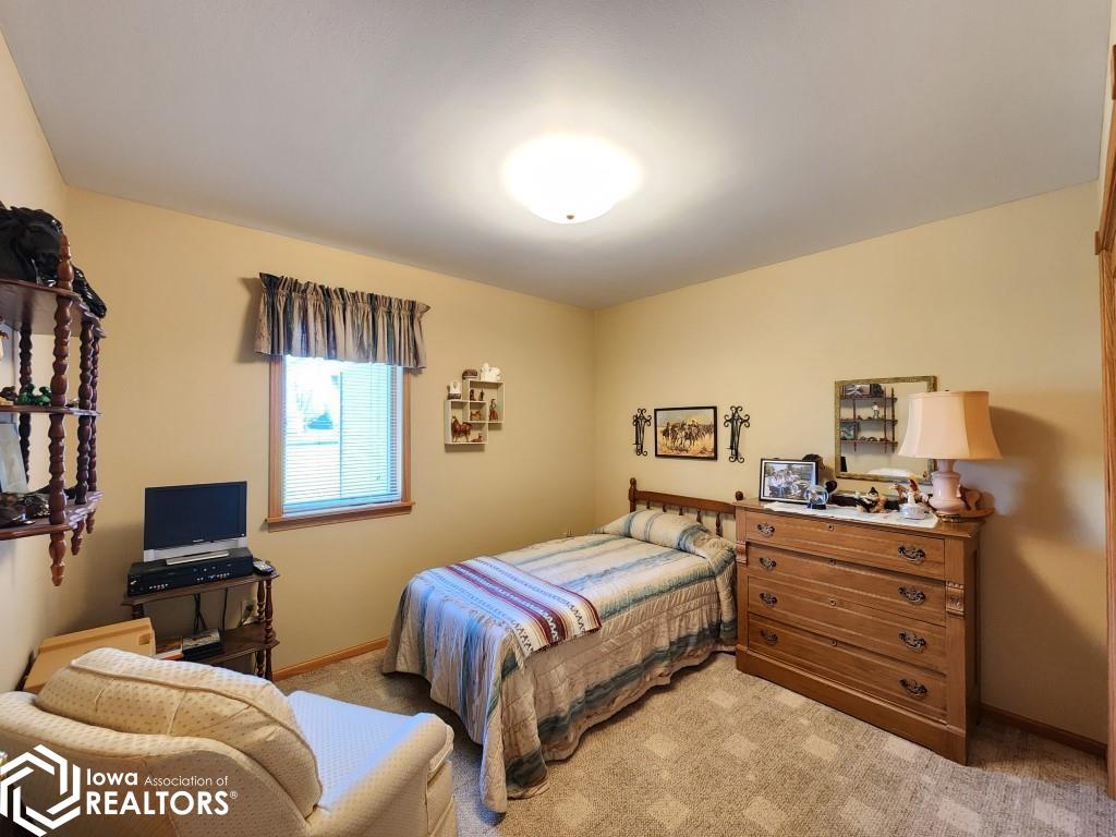 1112 Sapphire Court, Mason City, Iowa image 19