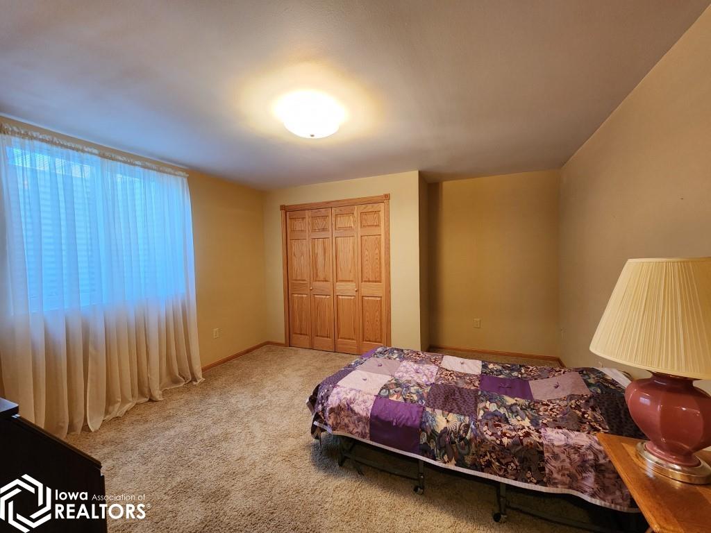 1112 Sapphire Court, Mason City, Iowa image 24