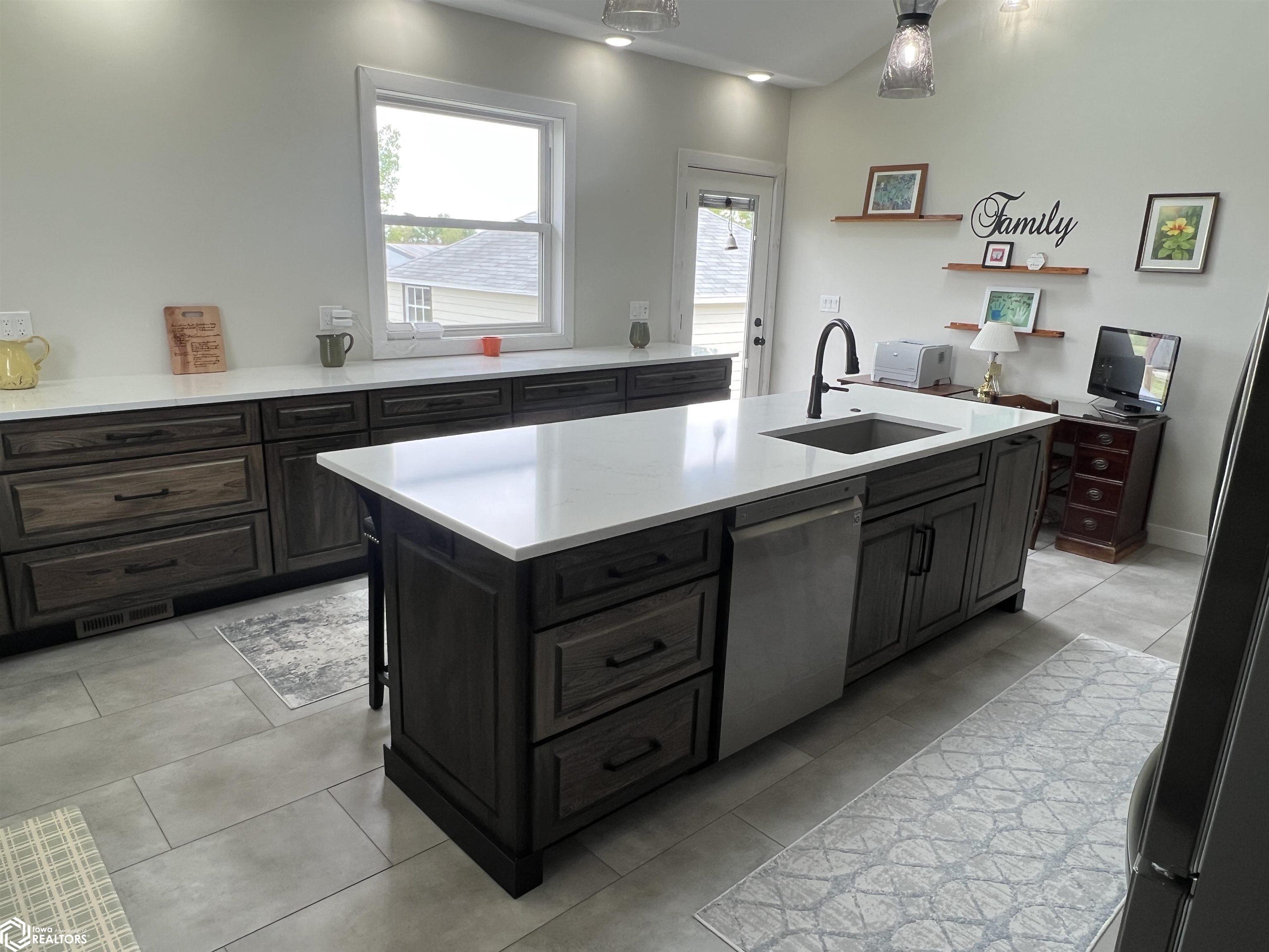 3089 Wheat Boulevard, Lockridge, Iowa image 11