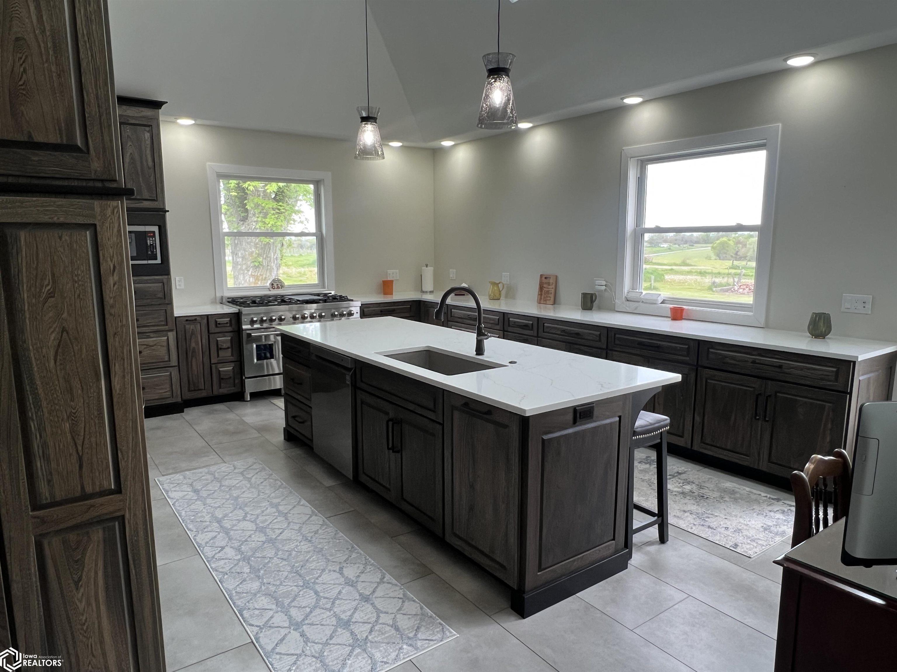 3089 Wheat Boulevard, Lockridge, Iowa image 10