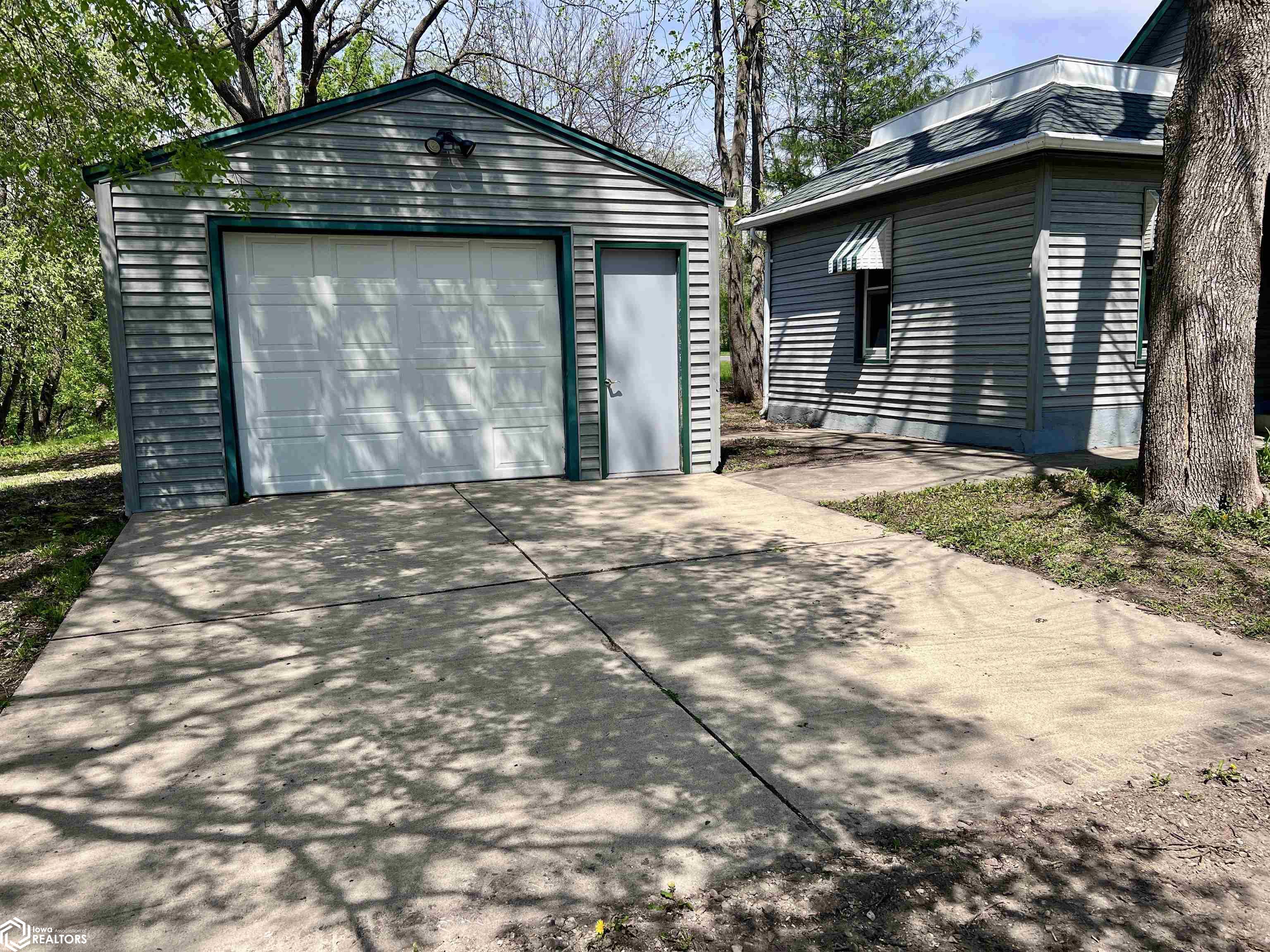 627 Depot Street, Iowa Falls, Iowa image 20