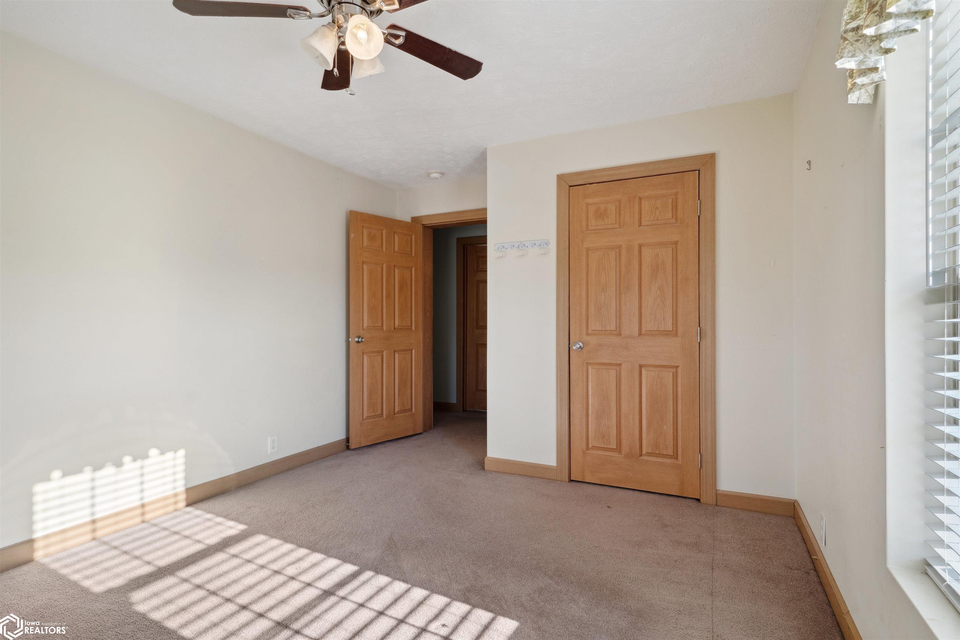 803 E Bell Drive, Mount Pleasant, Iowa image 21