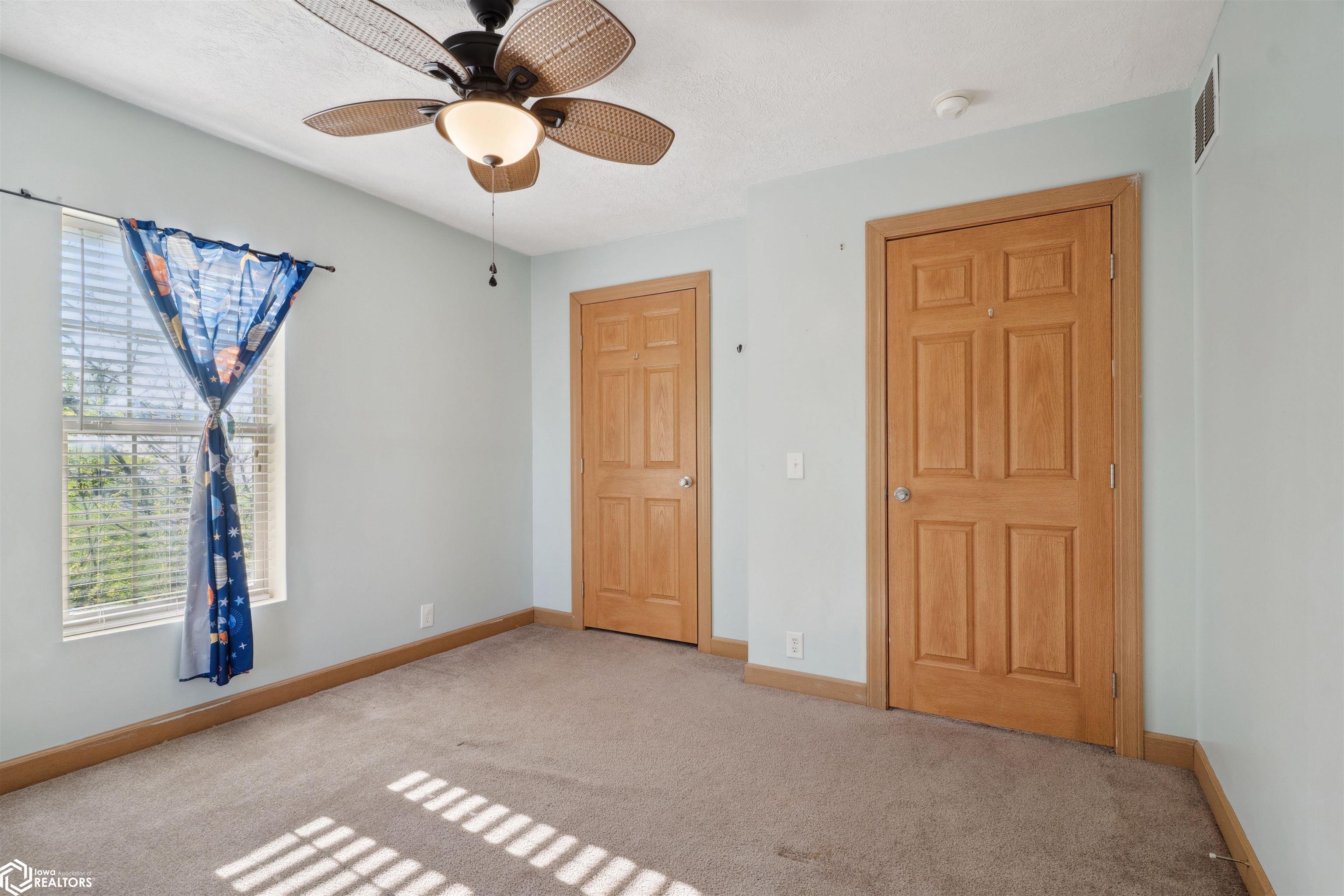 803 E Bell Drive, Mount Pleasant, Iowa image 23