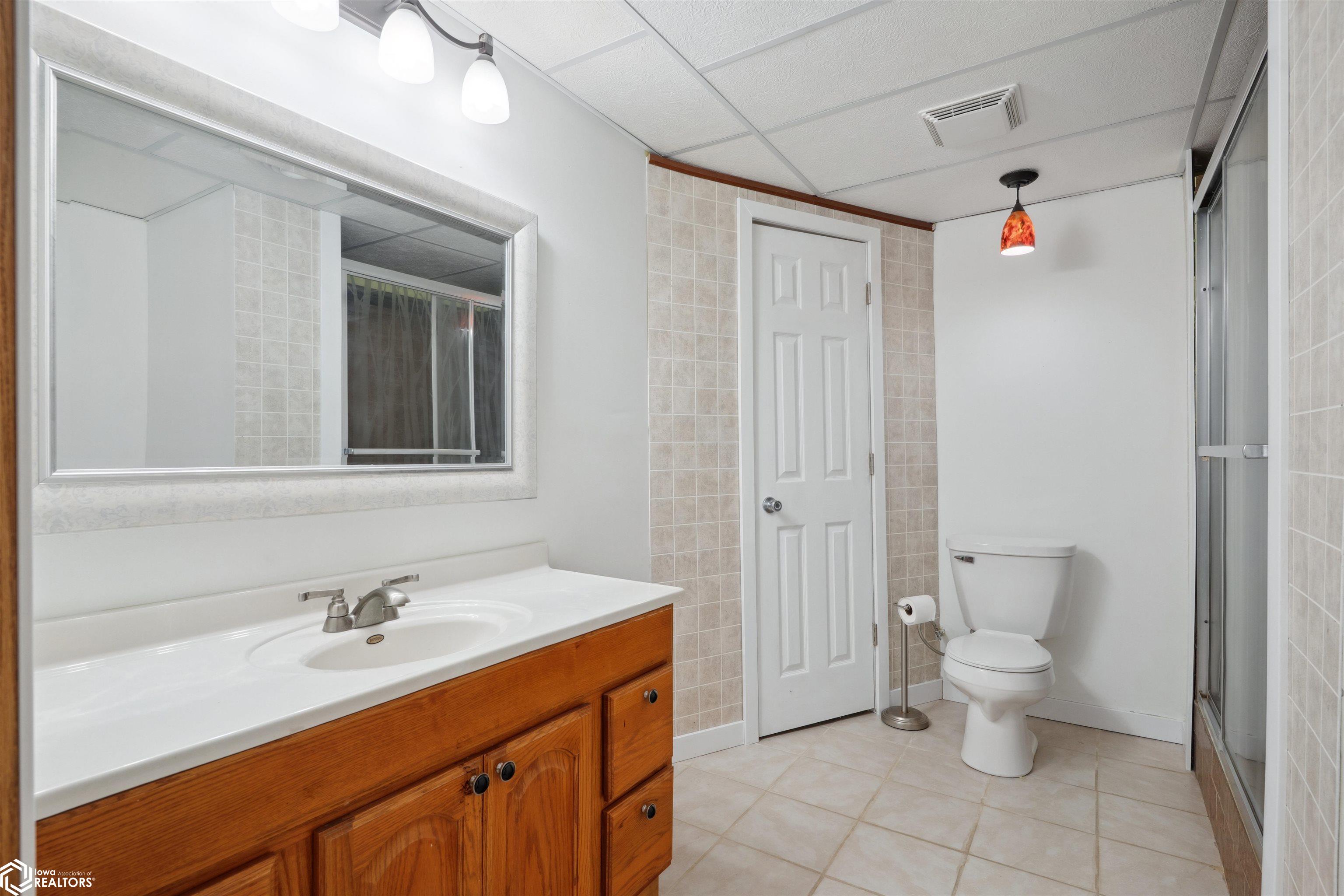 803 E Bell Drive, Mount Pleasant, Iowa image 24