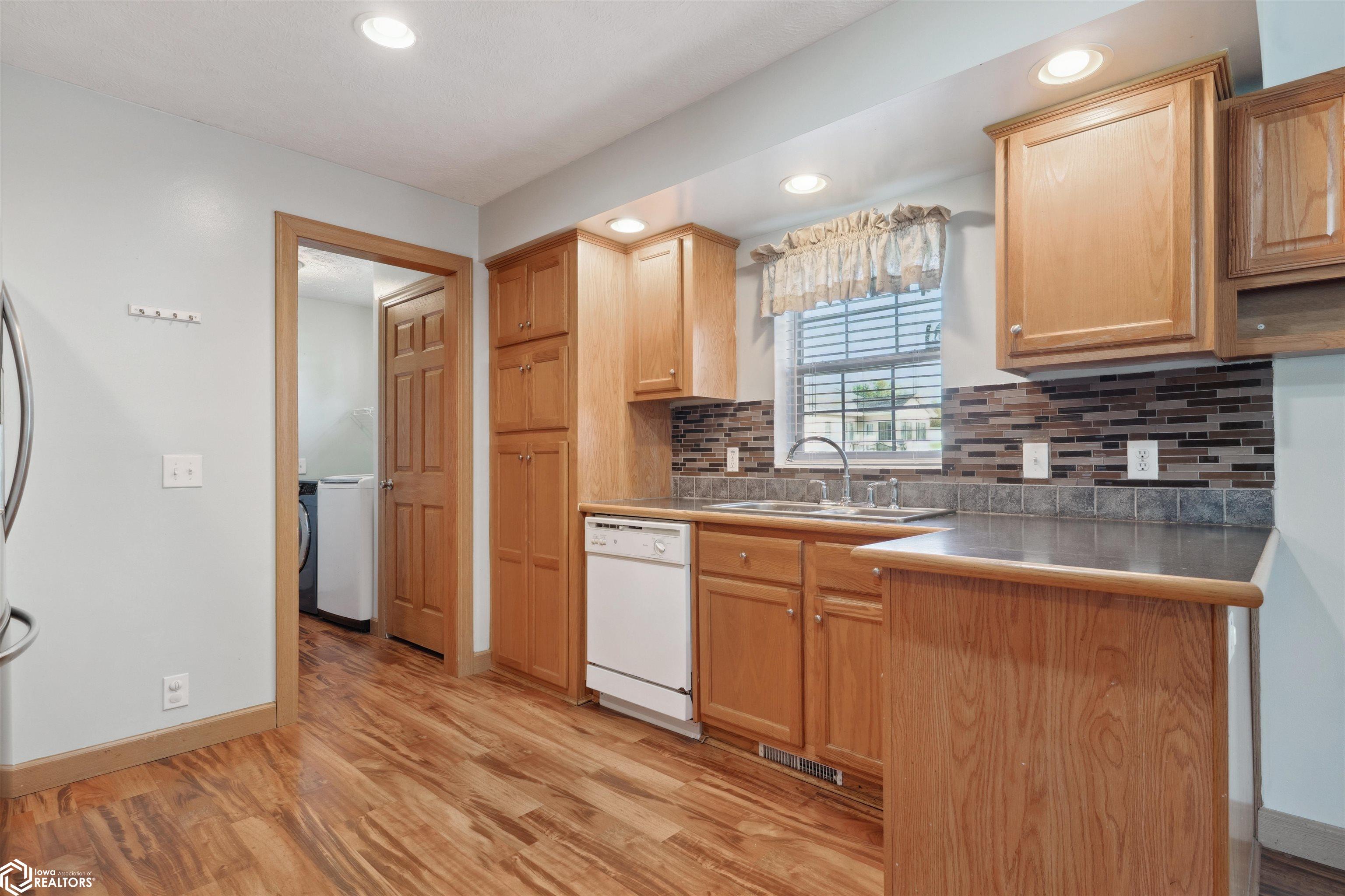 803 E Bell Drive, Mount Pleasant, Iowa image 10