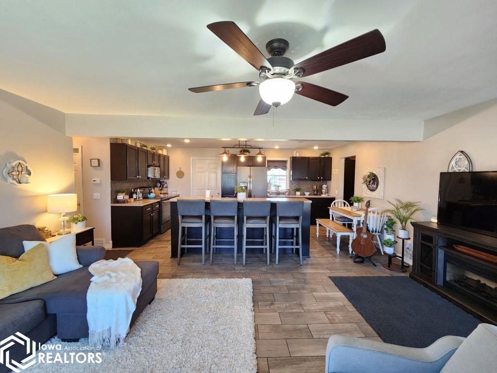 2332 Nation Avenue, Britt, Iowa image 3