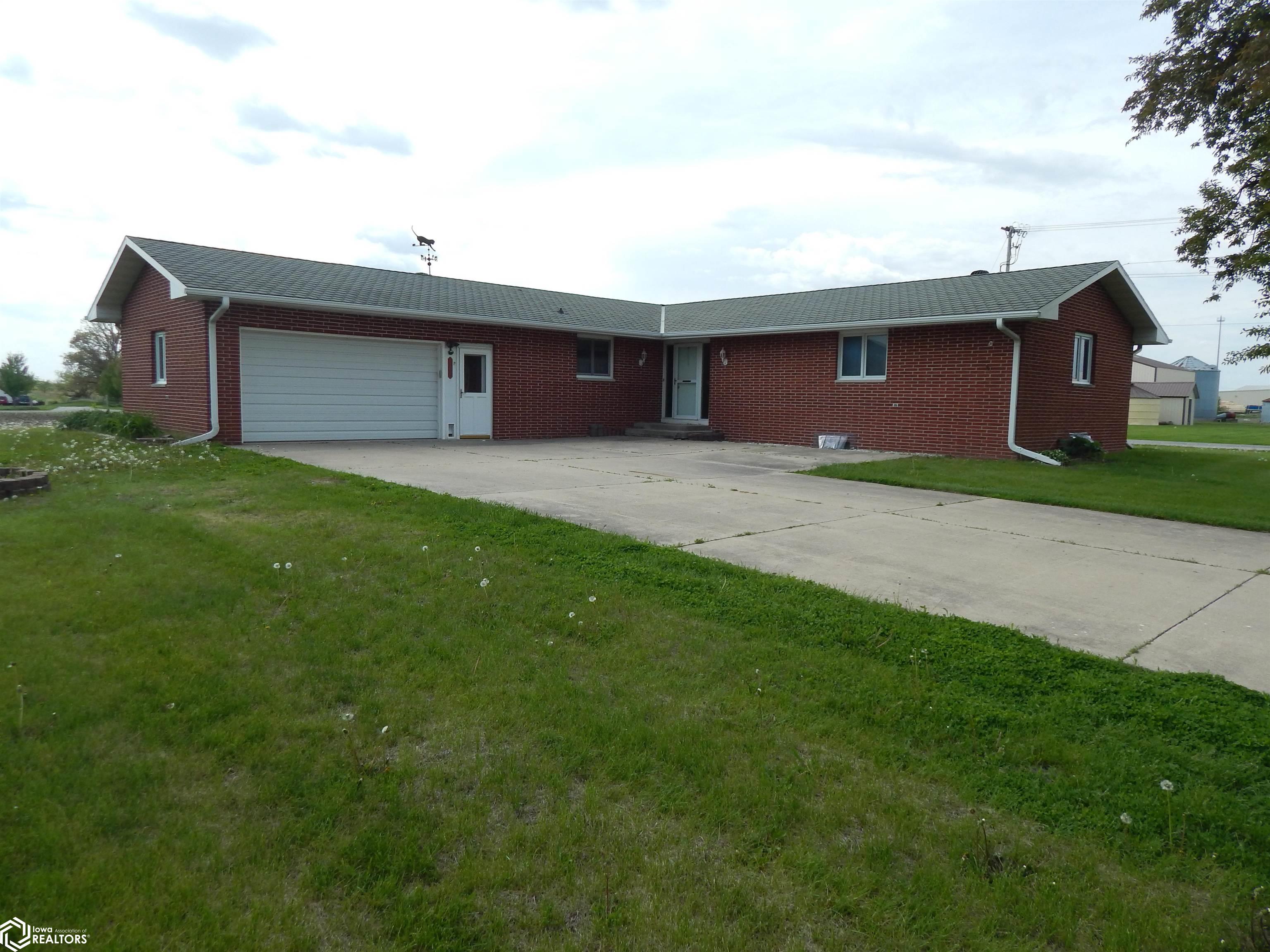 302 N Wheeler, Montezuma, Iowa image 1