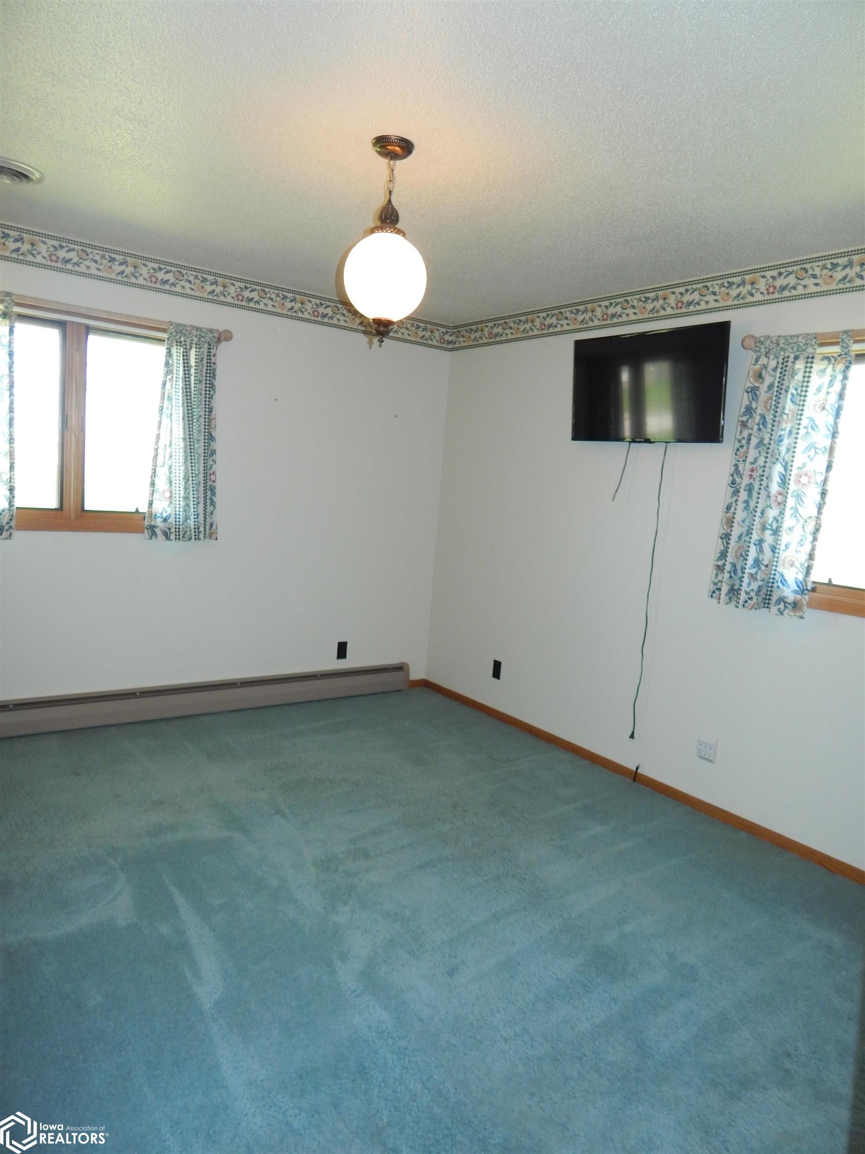302 N Wheeler, Montezuma, Iowa image 12