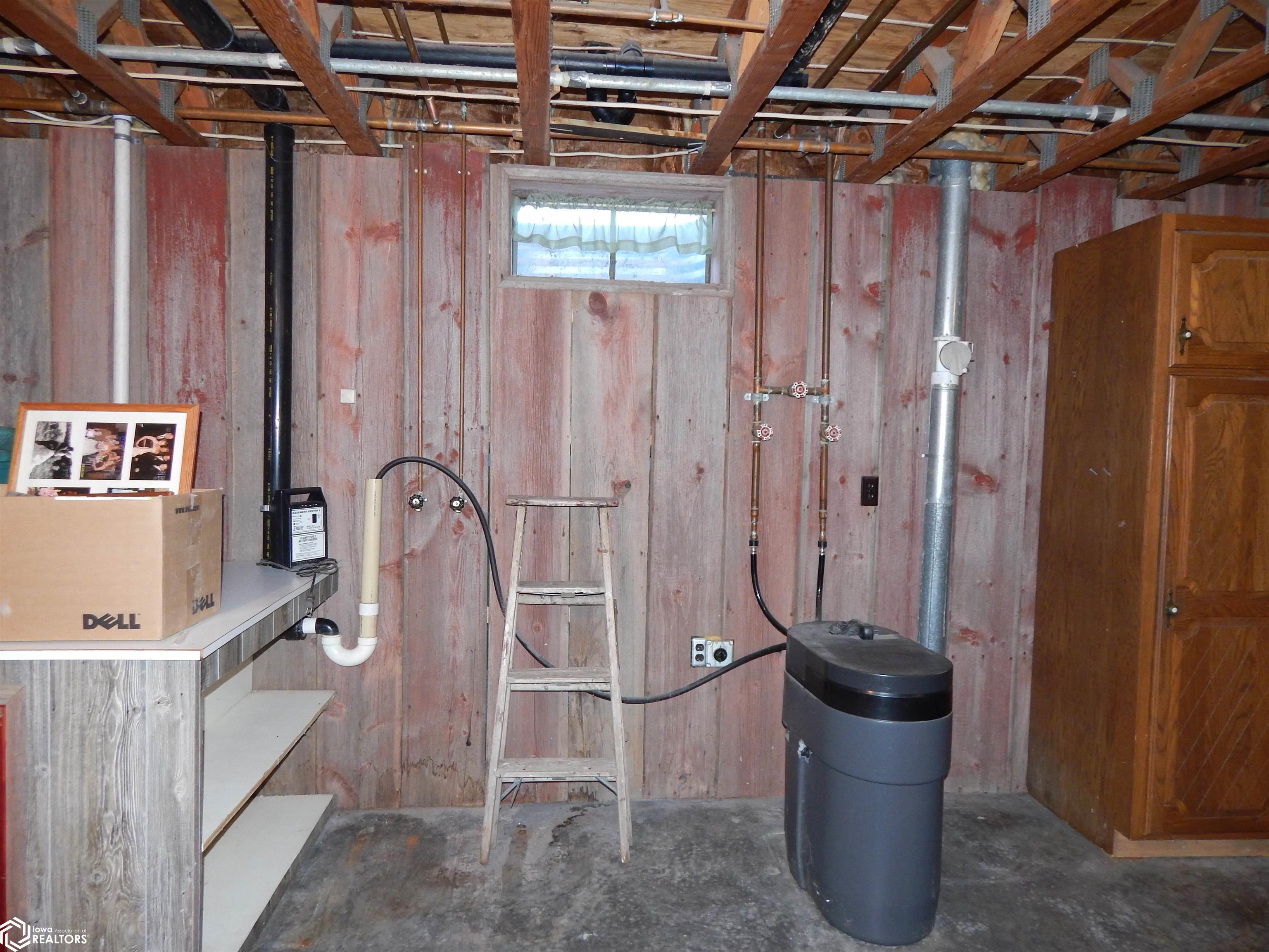 302 N Wheeler, Montezuma, Iowa image 22