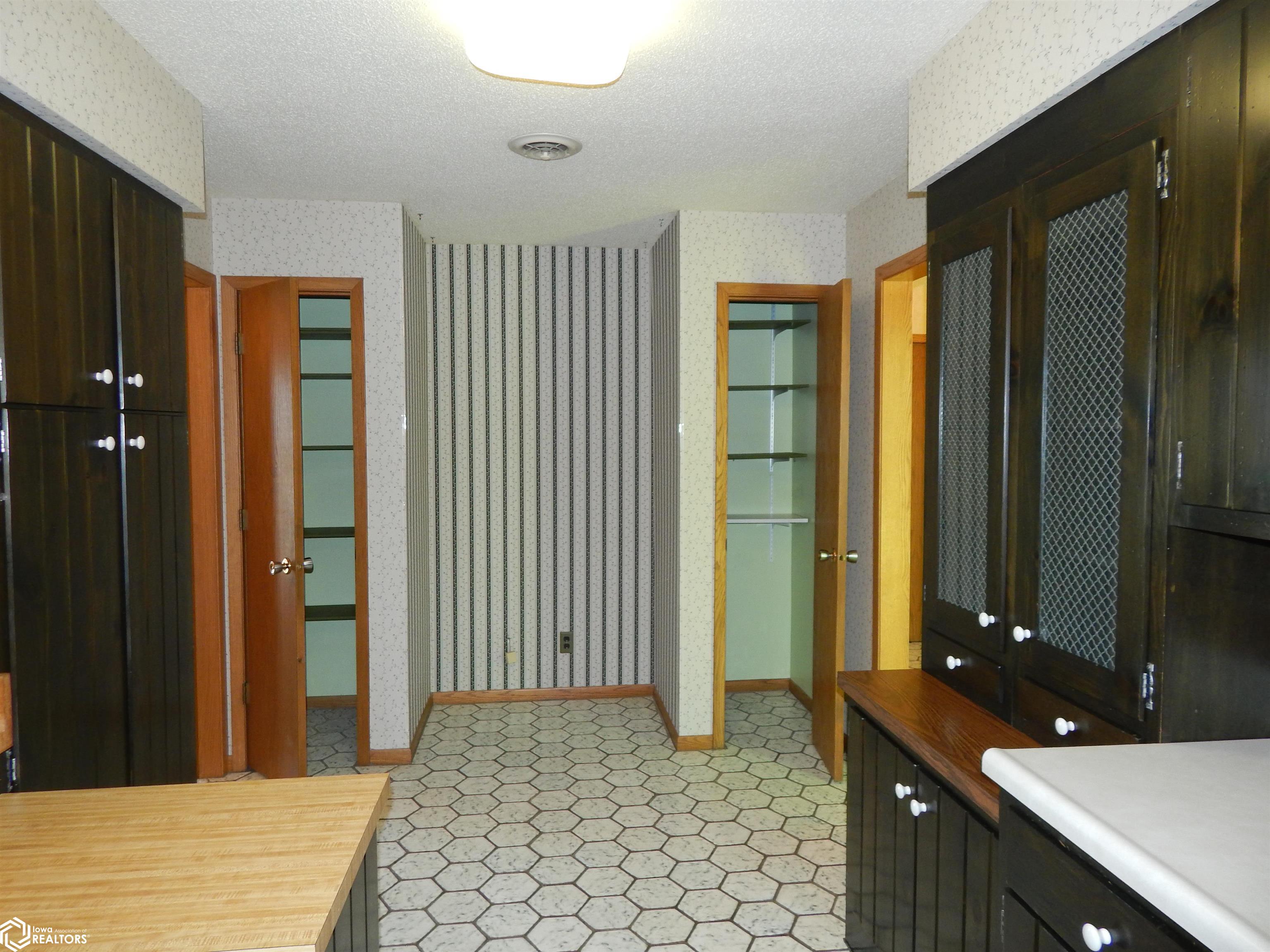 302 N Wheeler, Montezuma, Iowa image 6