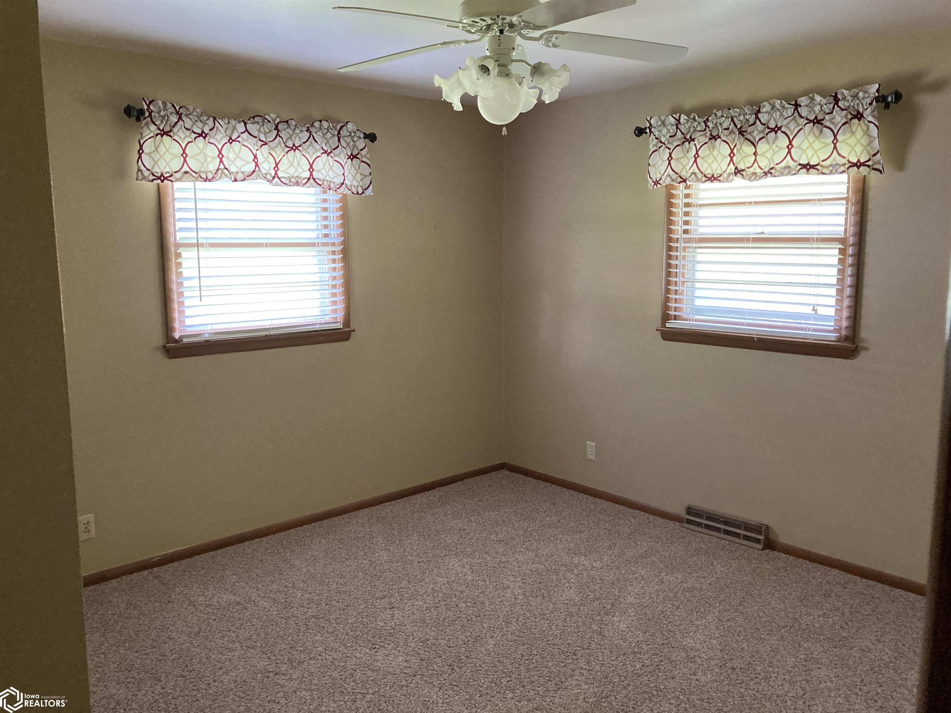 213 Bass Street, Carroll, Iowa image 14