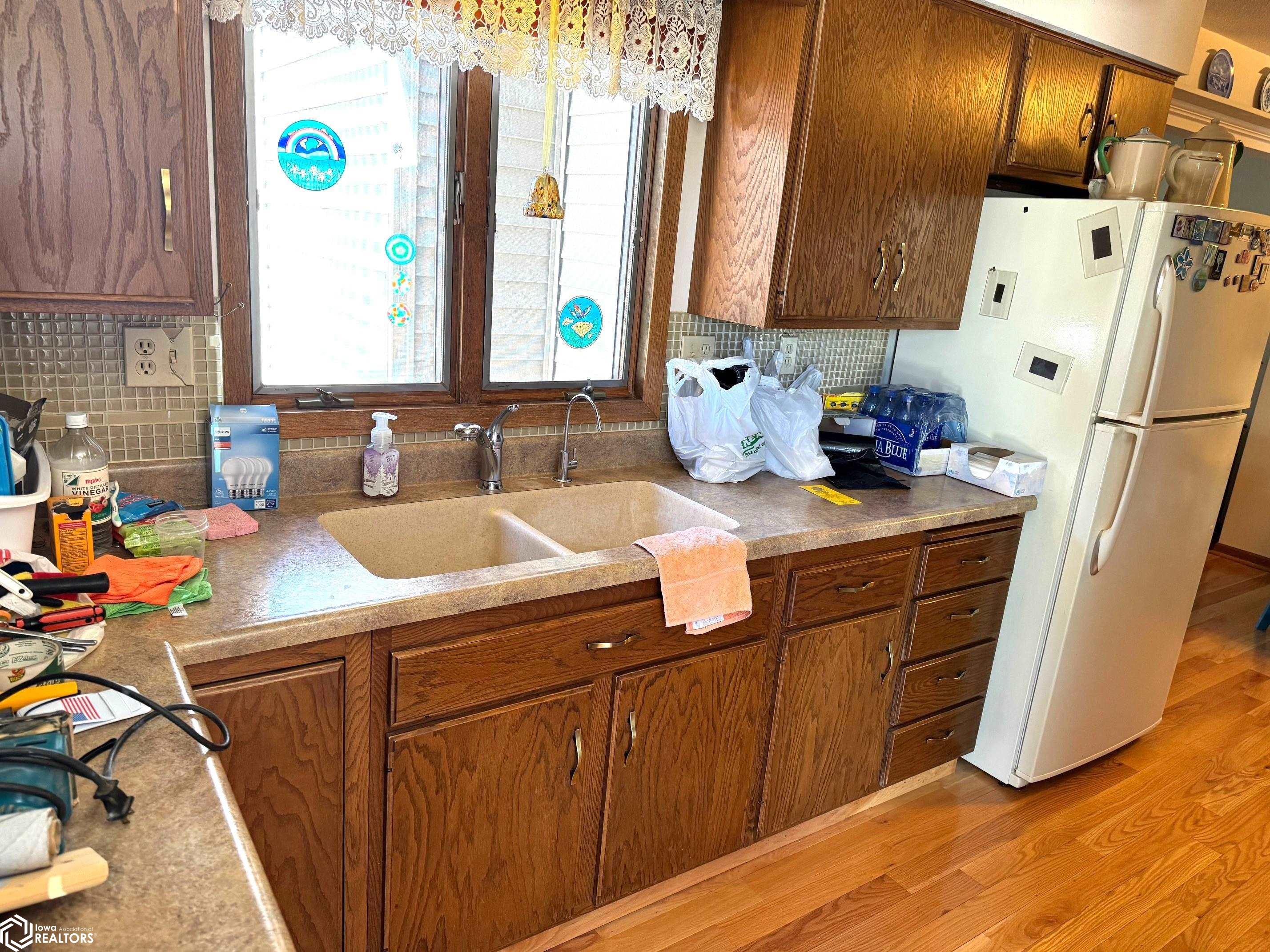 1221 E Linden Street, Algona, Iowa image 3